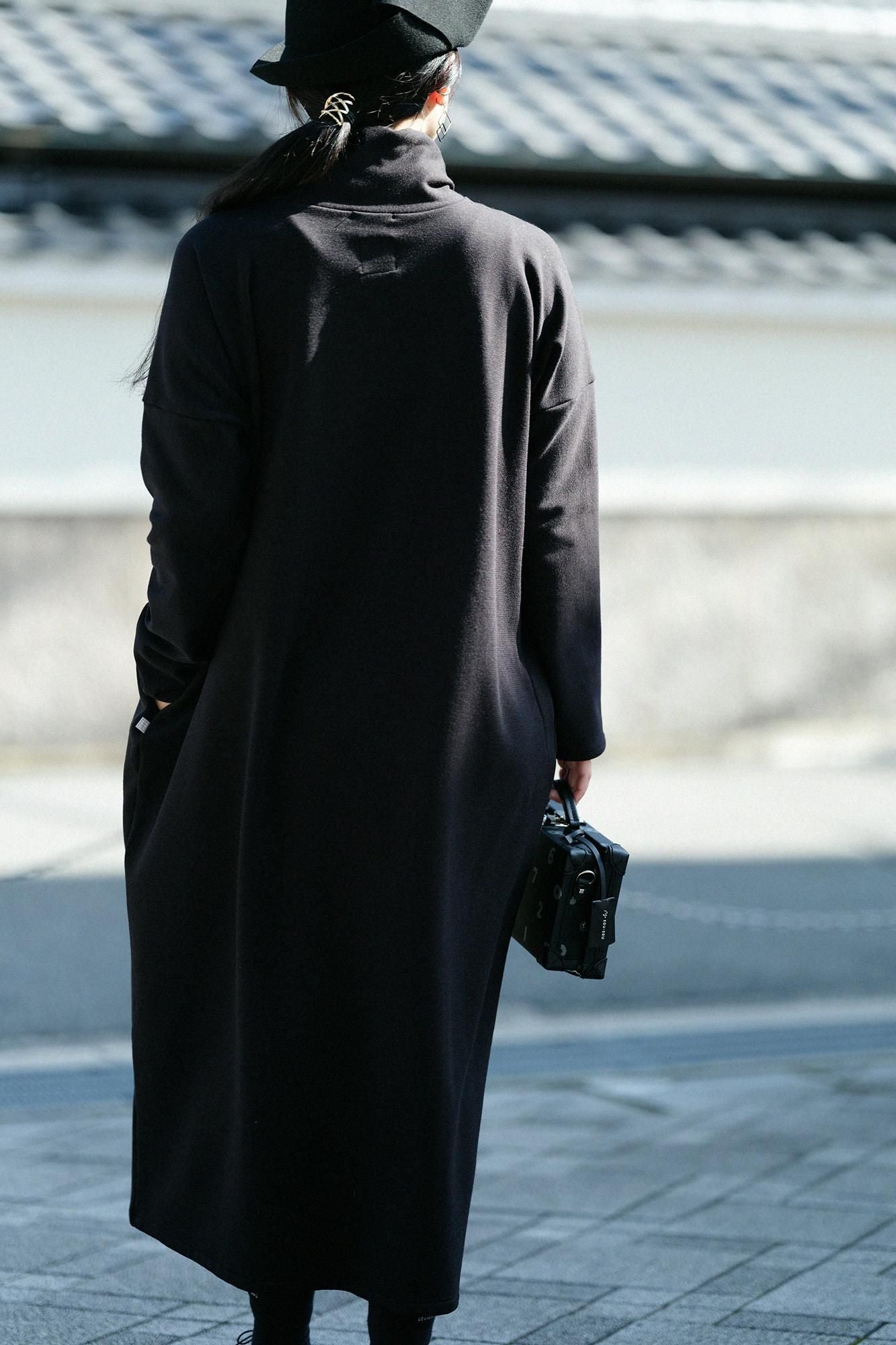 【預購】Soft Thermo(R) 內起絨高領長袖連身裙 超長版／黑色（※預計於12月9日左右發貨）