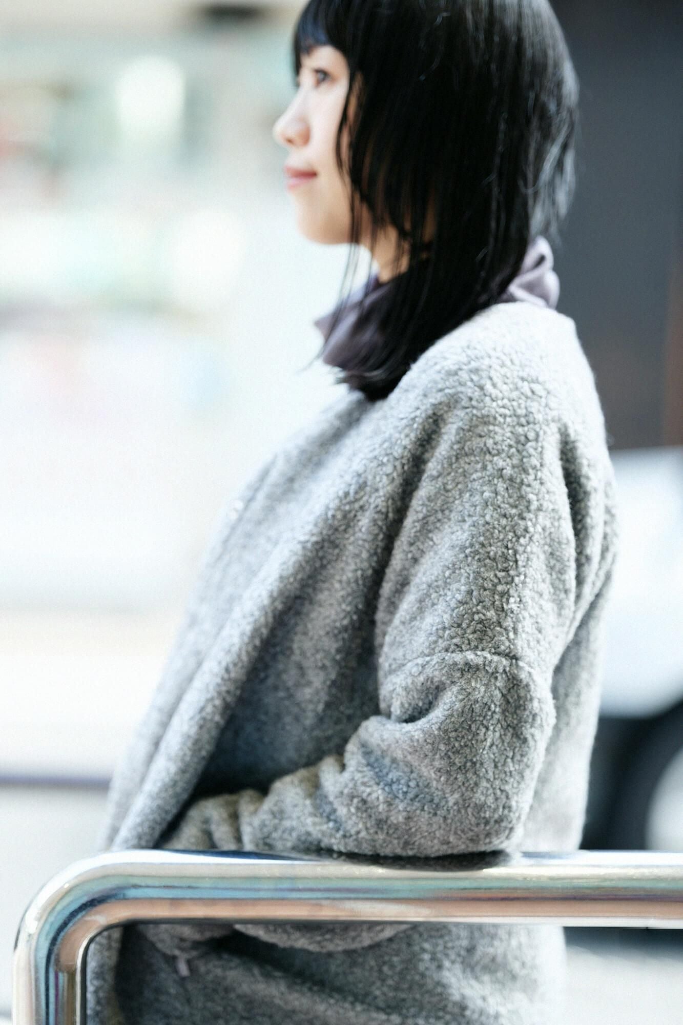 Boa italien Boa V-Neck Light Tunic Coat / Ginnezu