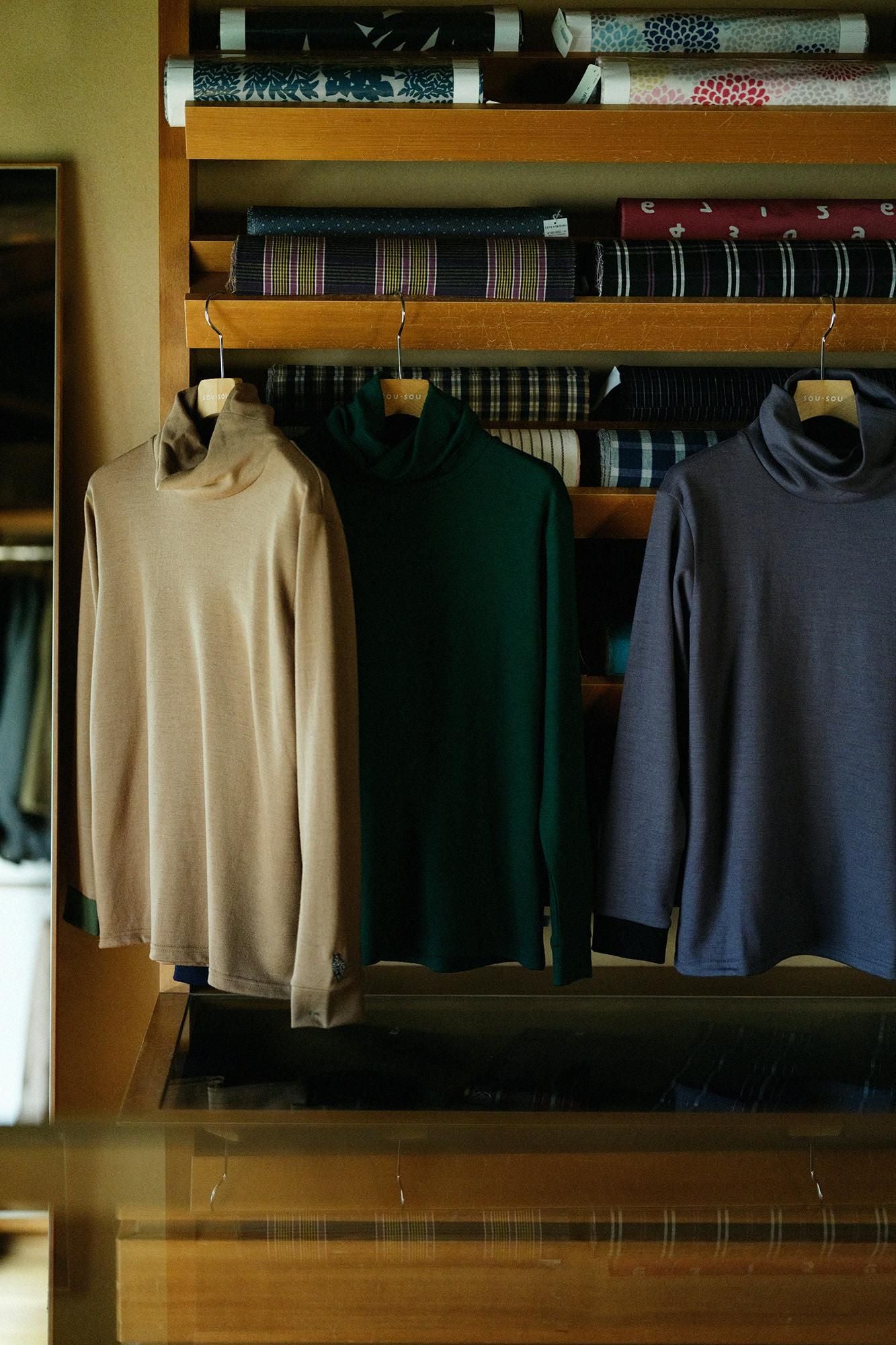 【預購】平針織 可洗羊毛 造型高領L/S長版上衣／淺棕色（※預計於12月9日左右發貨）