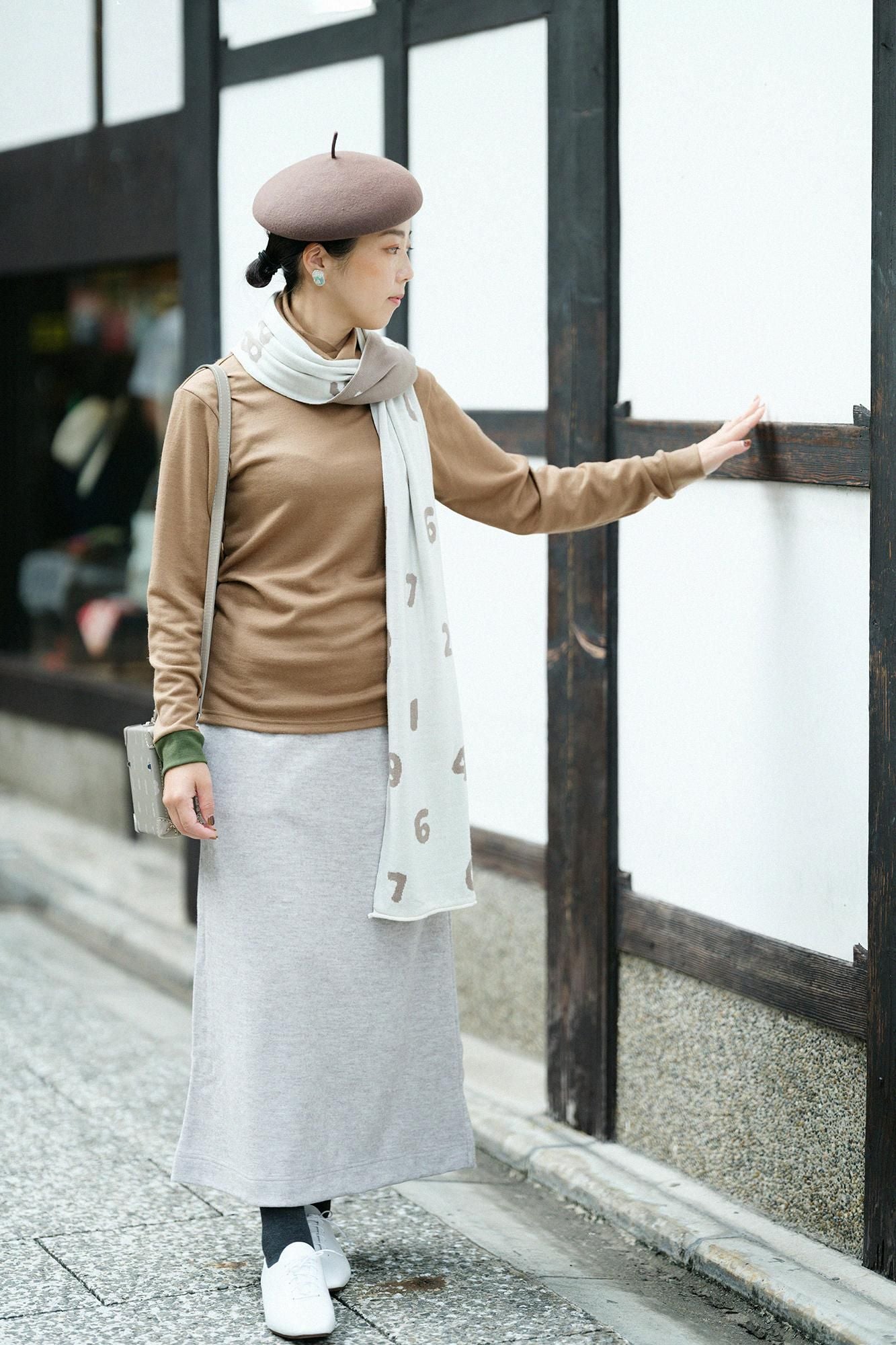 【預購】平針織 可洗羊毛 造型高領L/S長版上衣／淺棕色（※預計於12月9日左右發貨）