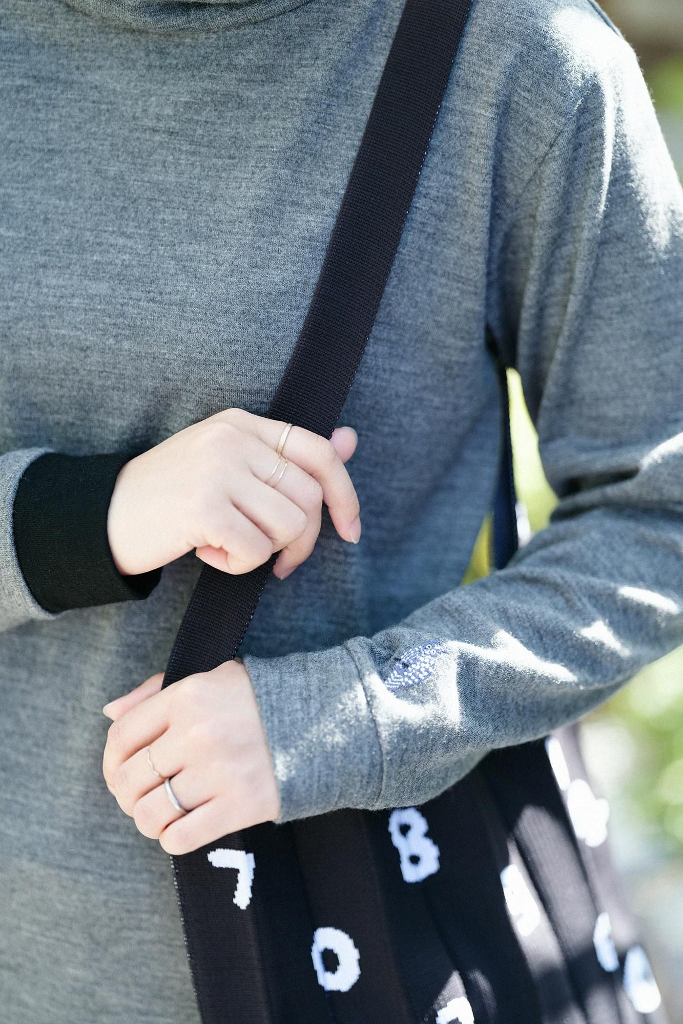 【預購】平針織 可洗羊毛 造型高領L/S長版上衣／深灰色（※預計於12月9日左右發貨）