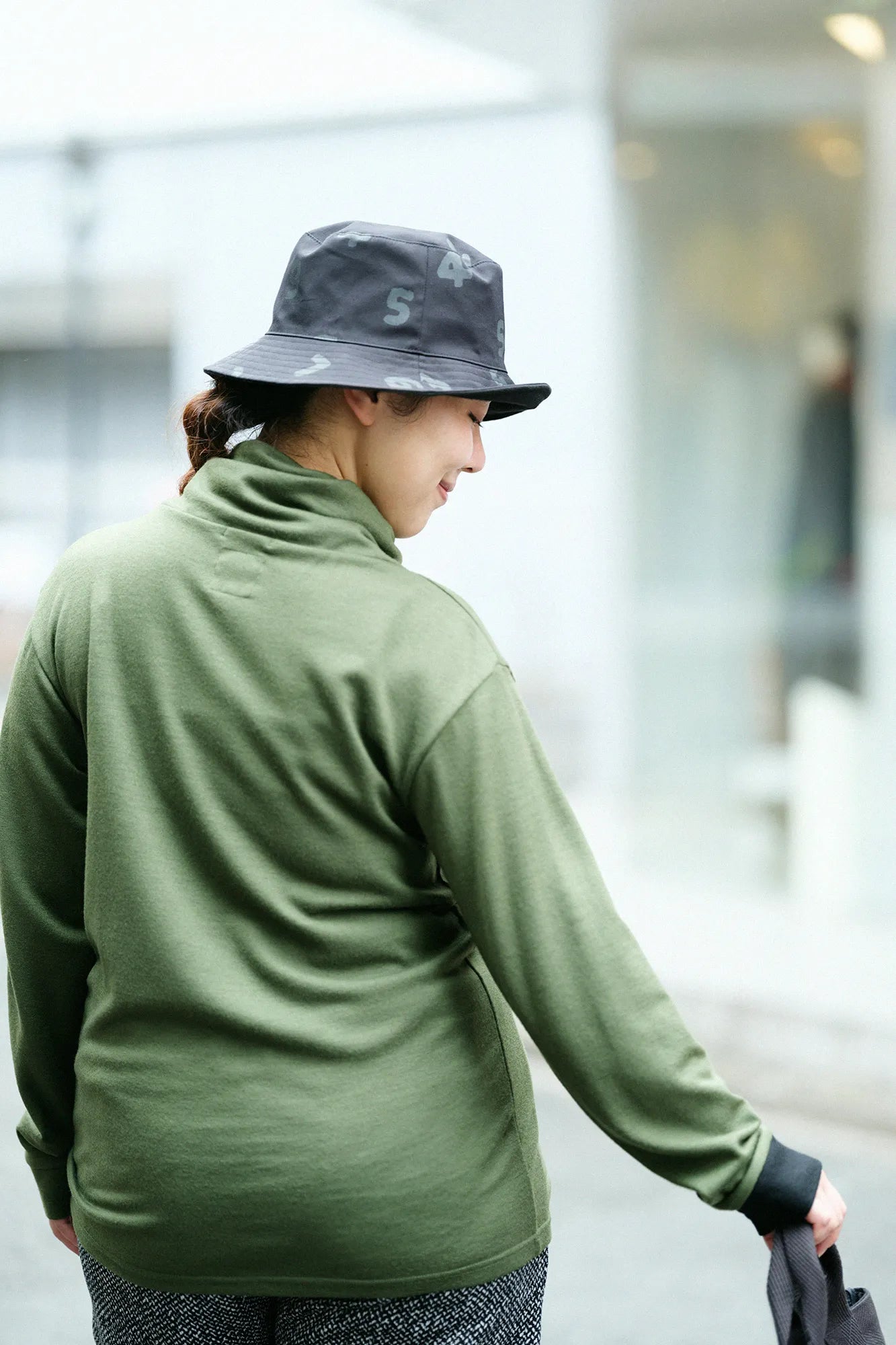 【預購】平針織 可洗羊毛 造型高領L/S長版上衣／橄欖綠（※預計於12月9日左右發貨）