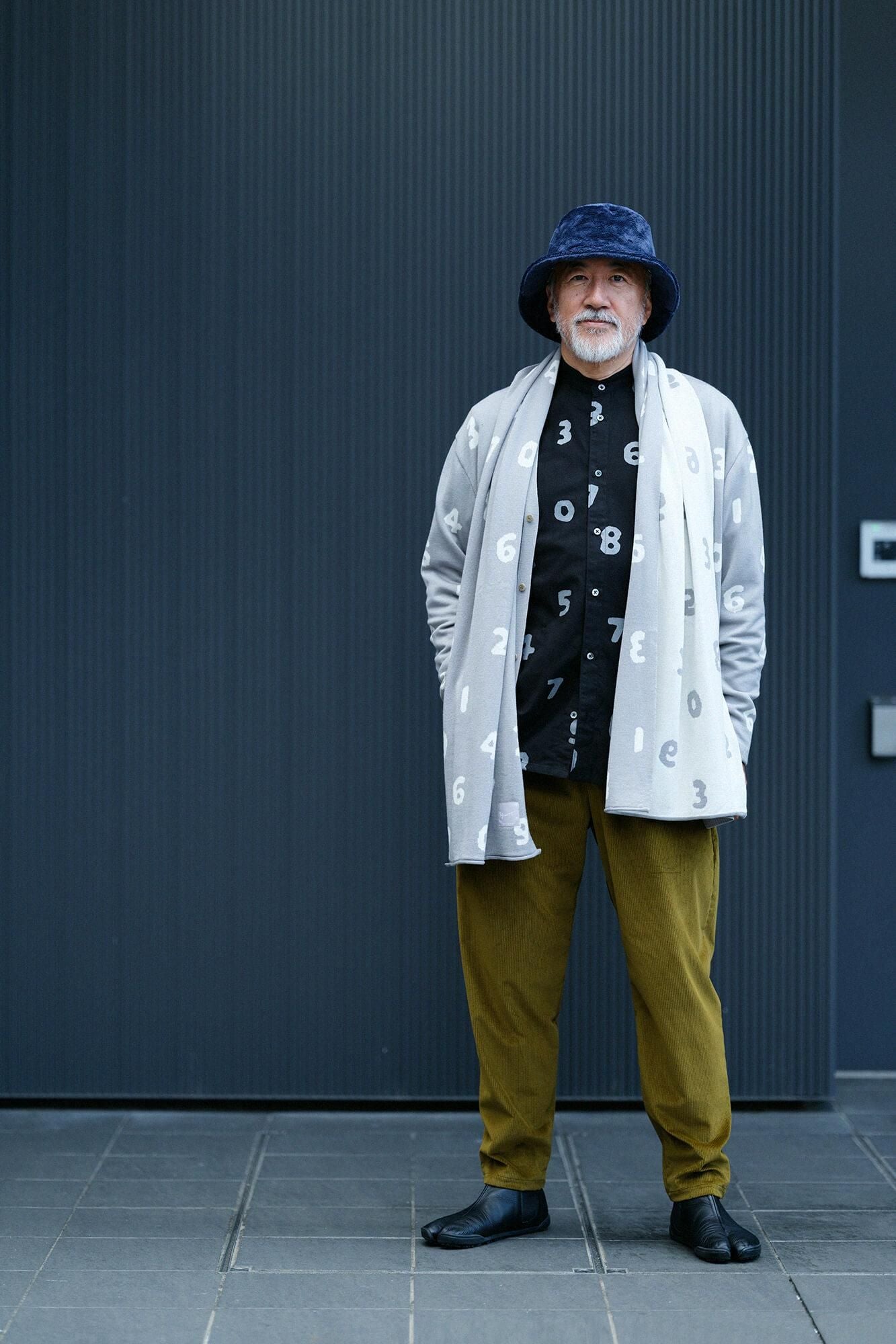 슈퍼 140의 자카드 가디건／SO-SU-U 쥐 (Snezu)