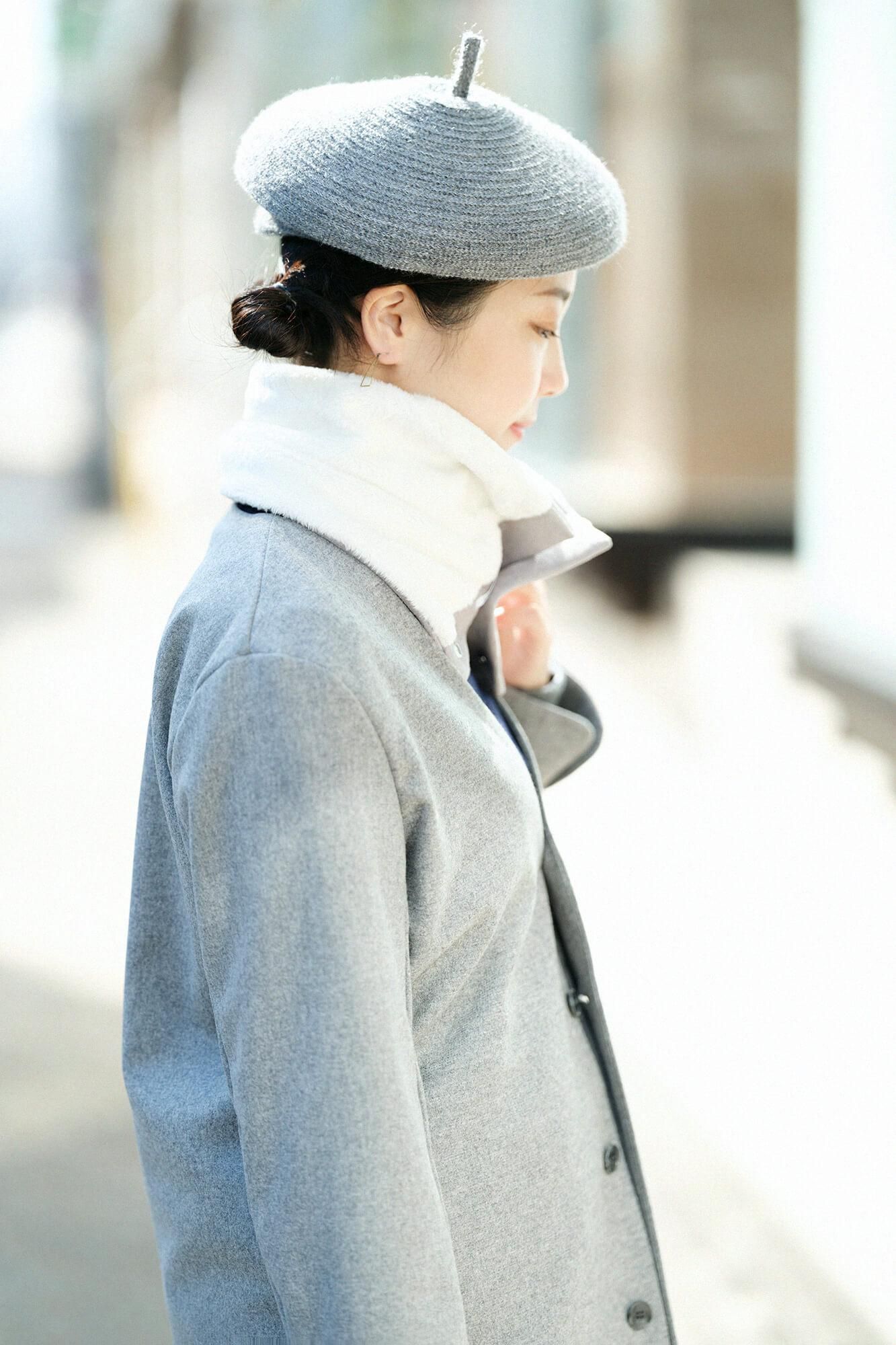 【預購】人造毛皮 雙面用短圍巾／櫻灰色×白色（※預計於12月9日左右發貨）