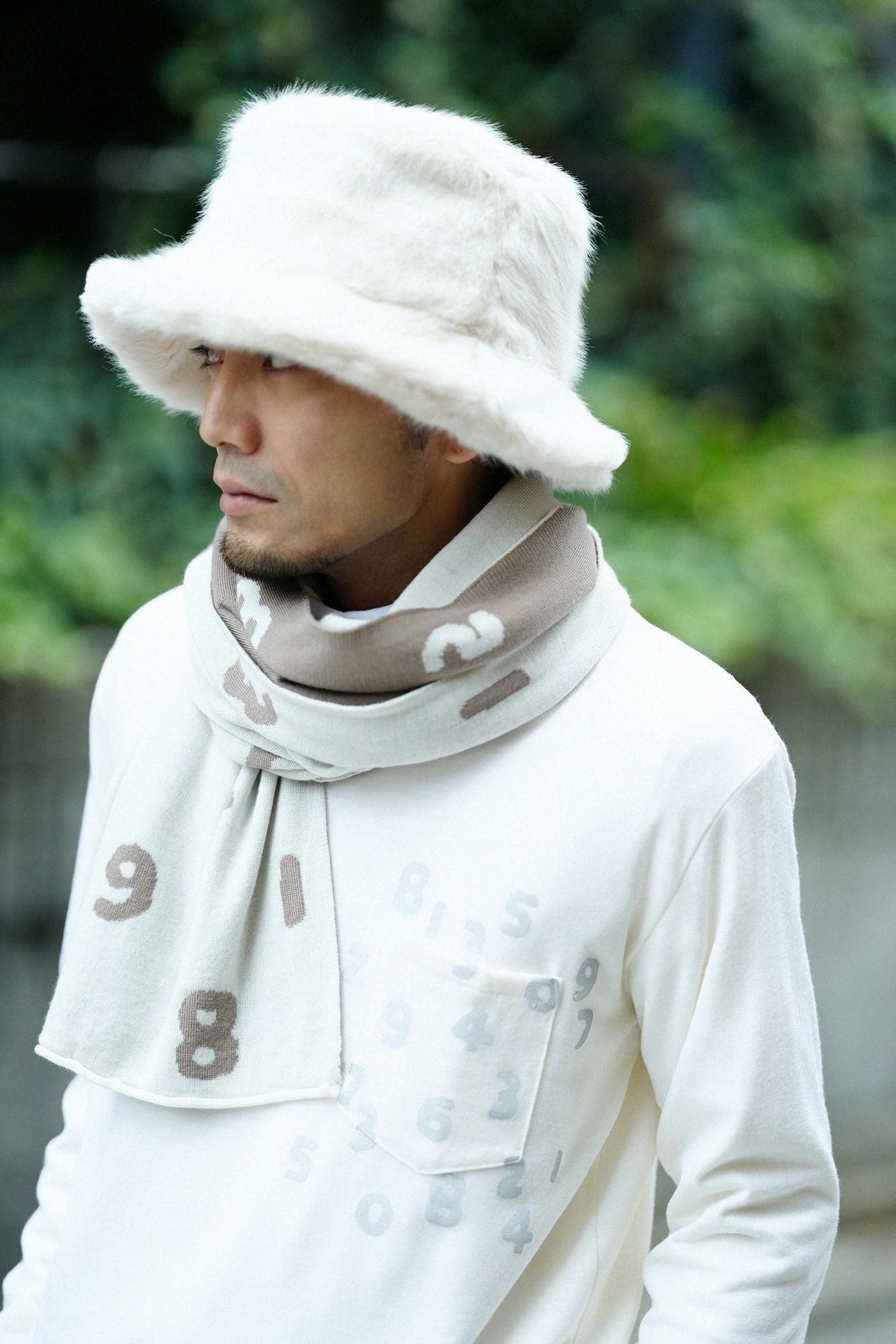 スーパー140'sジャカード マフラー／SO-SU-U 生白（きじろ）