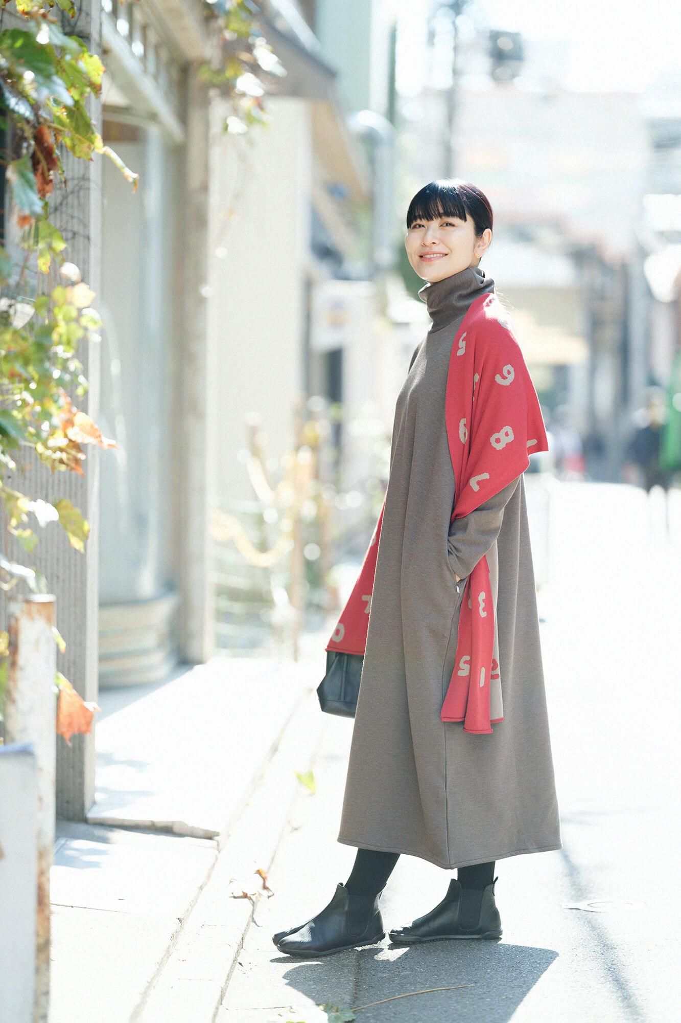 超级140年代的jacquard围巾/so-su-u灰色