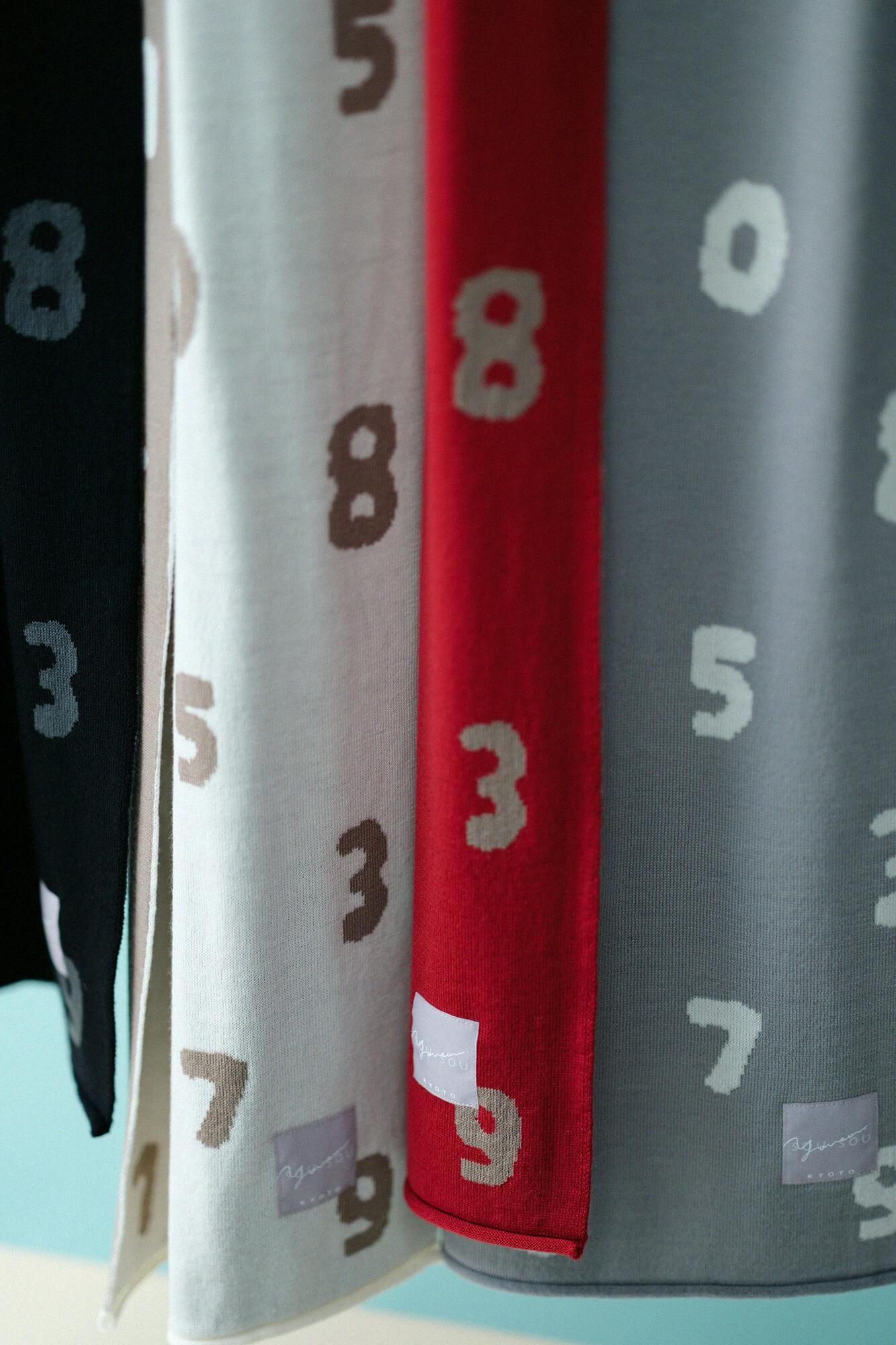 スーパー140'sジャカード マフラー／SO-SU-U 臙脂色（えんじいろ）