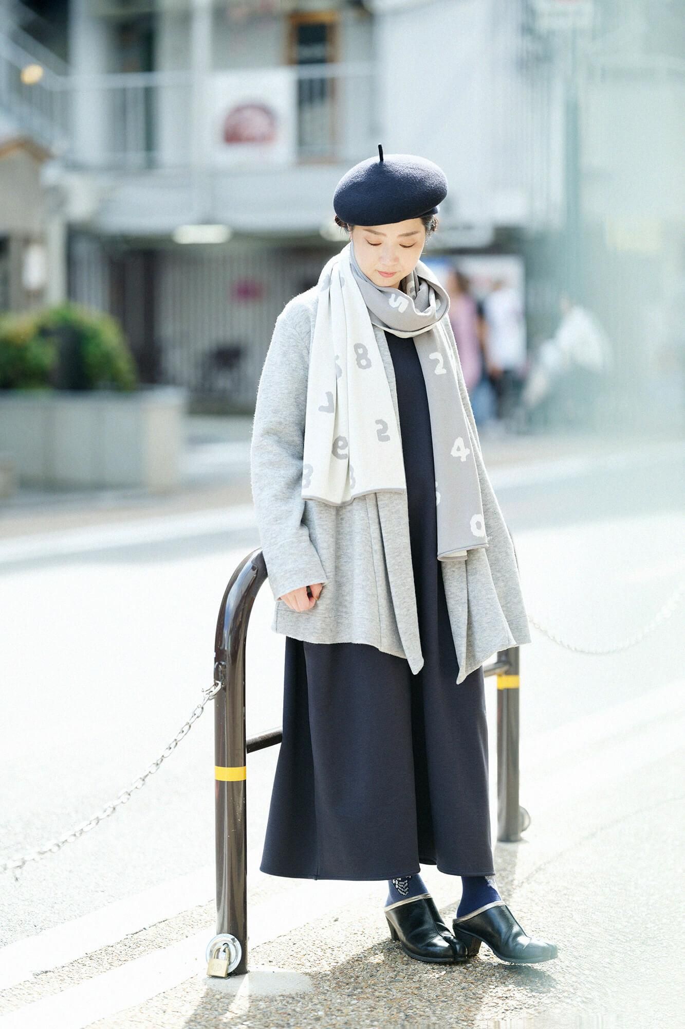 Super 140's Jacquard Muffler / SO-SU-U Grey