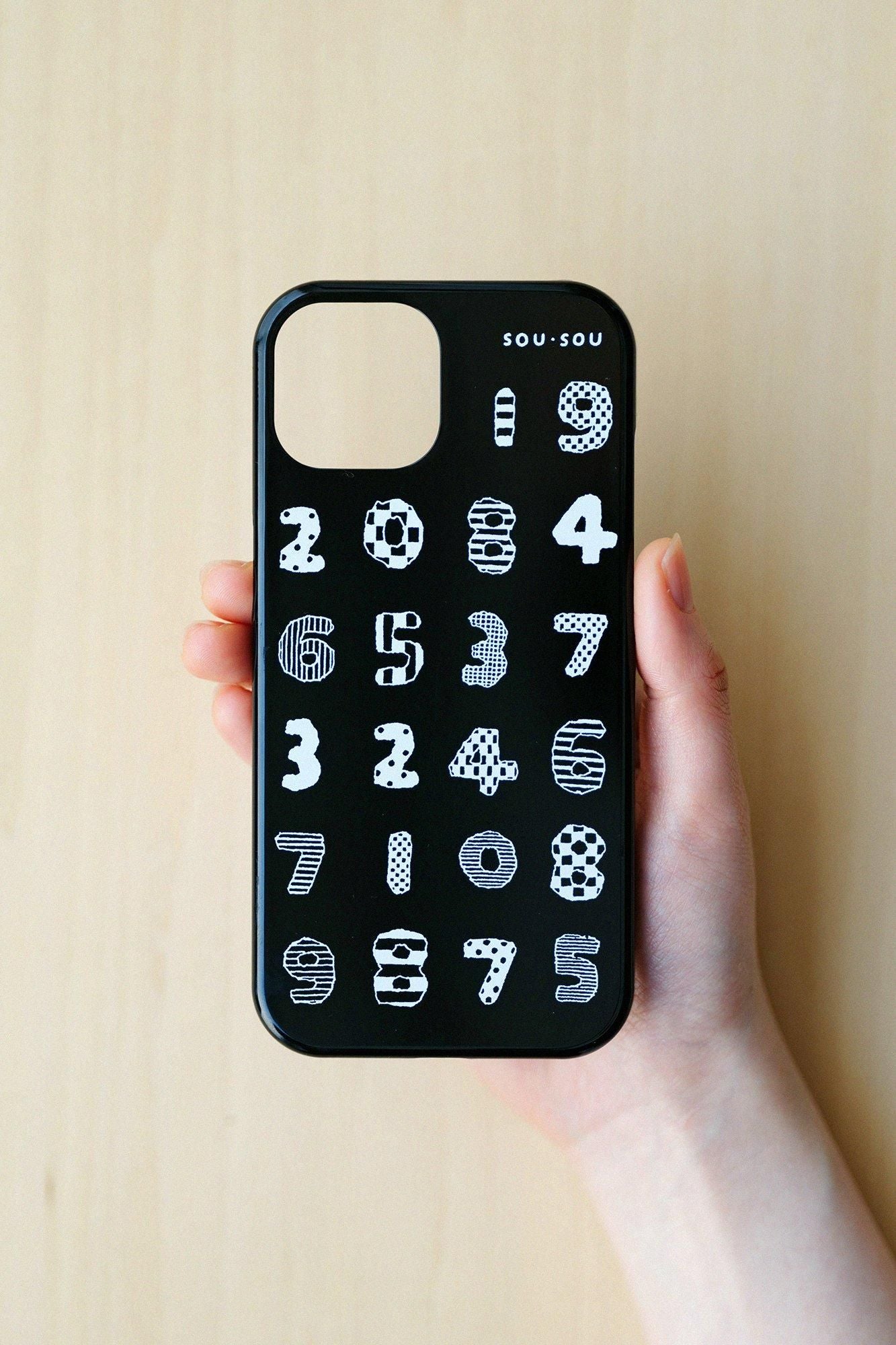 iPhone_15 Couverture textile / jeu multiple