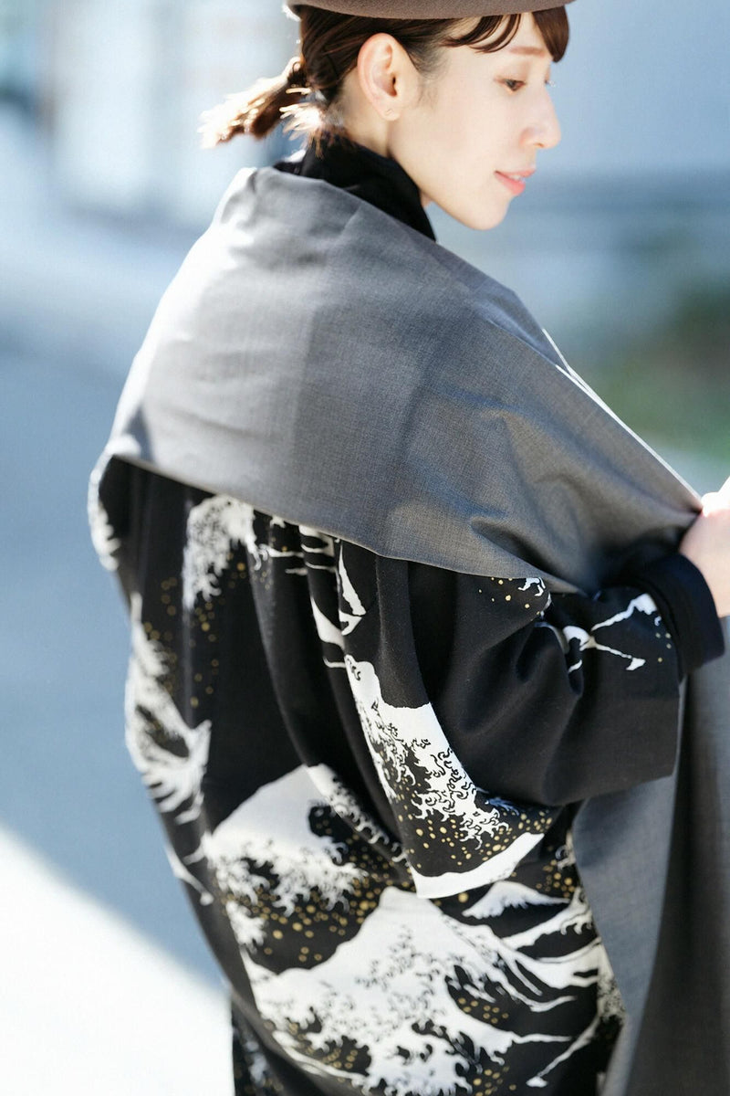 Muslin Wool Triangular Sleeve Coat Reversible