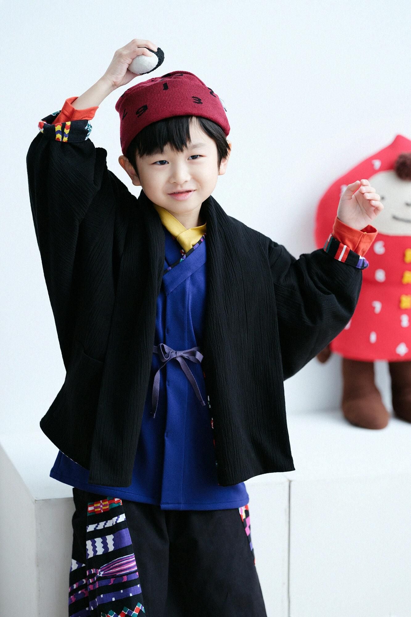 ● Chizimi Cotton 20/10 Triangular Sleeve Coat Short for Kids / Black x Braided Strings