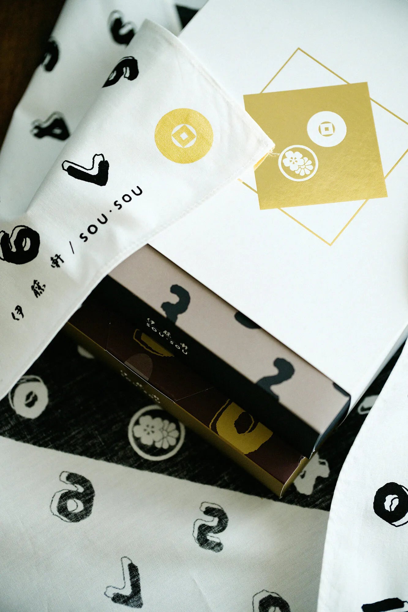 Itoken XSOU・SOU/潮湿的巧克力黑貂Uji Matcha X白巧克力（盒子中的5件）