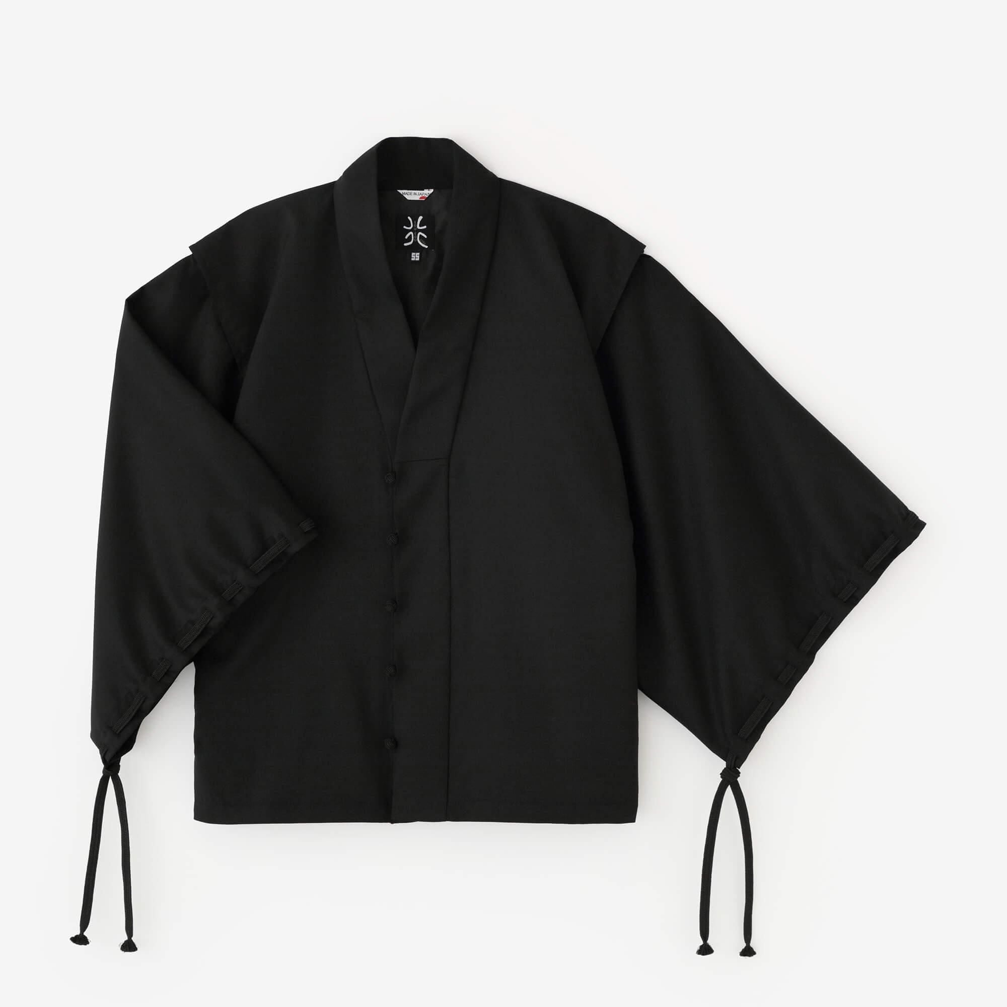 42双 梳毛（そもう） 風靡羽織（ふうびばおり） 透かし宮中袖（きゅうちゅうそで） 袷（あわせ）／濡羽色（ぬればいろ）