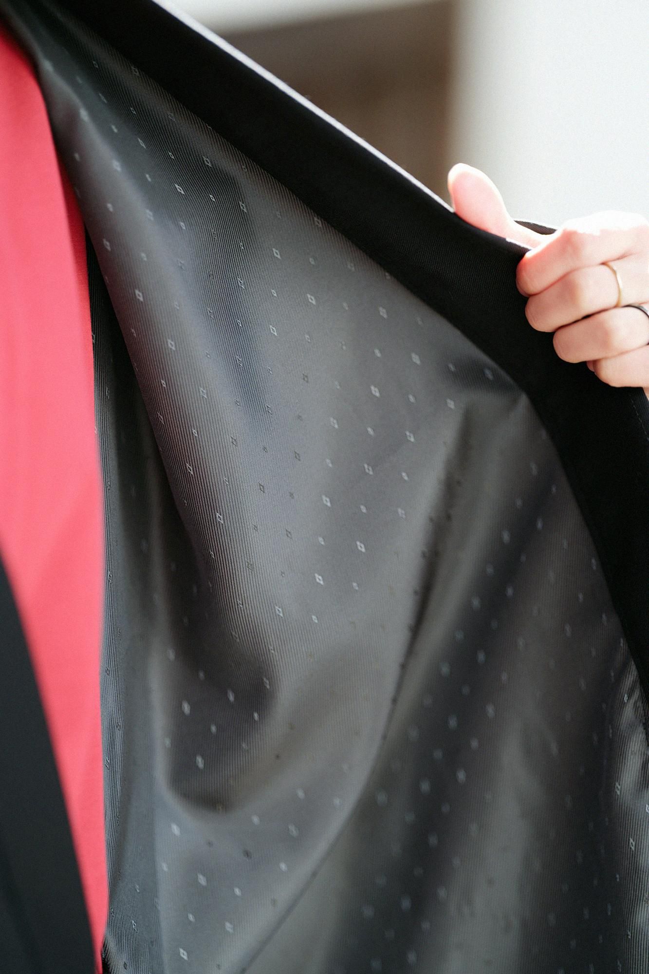 42双 梳毛（そもう） 鉄砲袖羽織（てっぽうそでばおり）／濡羽色（ぬればいろ）