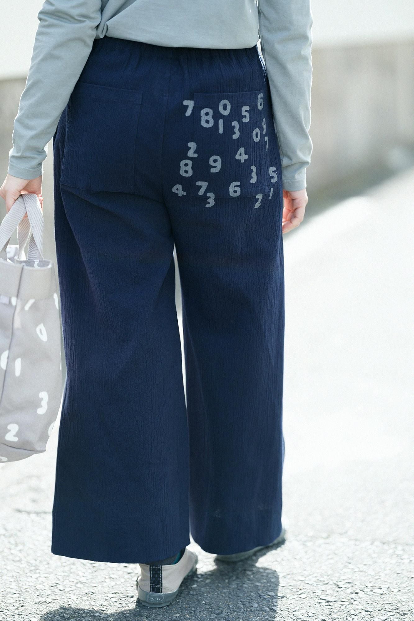 sou・sou 高島縮 20/10 ワイドカーゴパンツ／留紺 net限定】高島縮 20/10 ワイドパンツ2.0／留紺（とめこん）