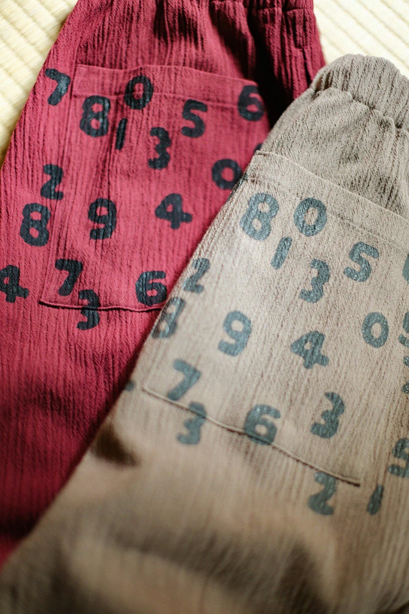 [Online limitiert] Takashima Shijime 20/10 Weite Hose 2.0/Granatapfelfarbe