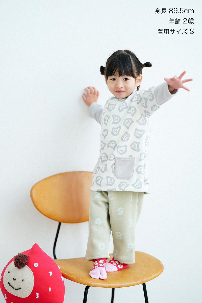 Bi-color Sleeve Square Neck Shirt Akome