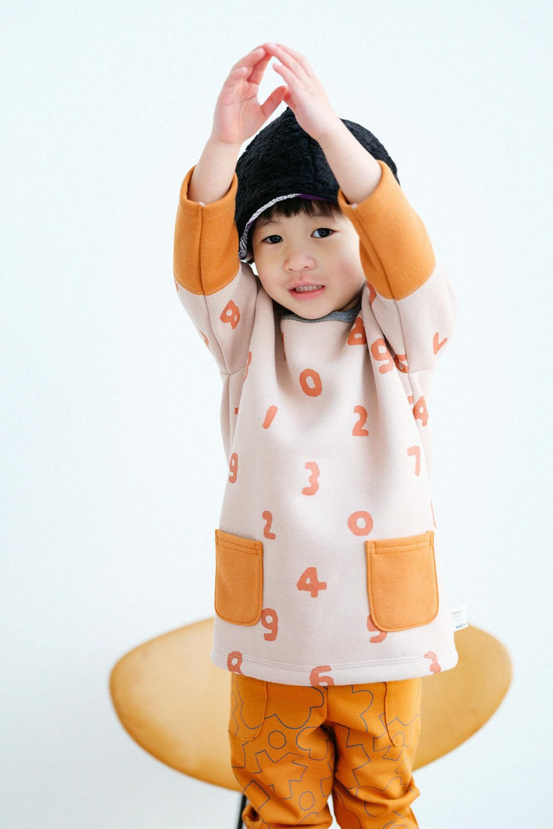 Bi-color Sleeve Square Neck Shirt Akome