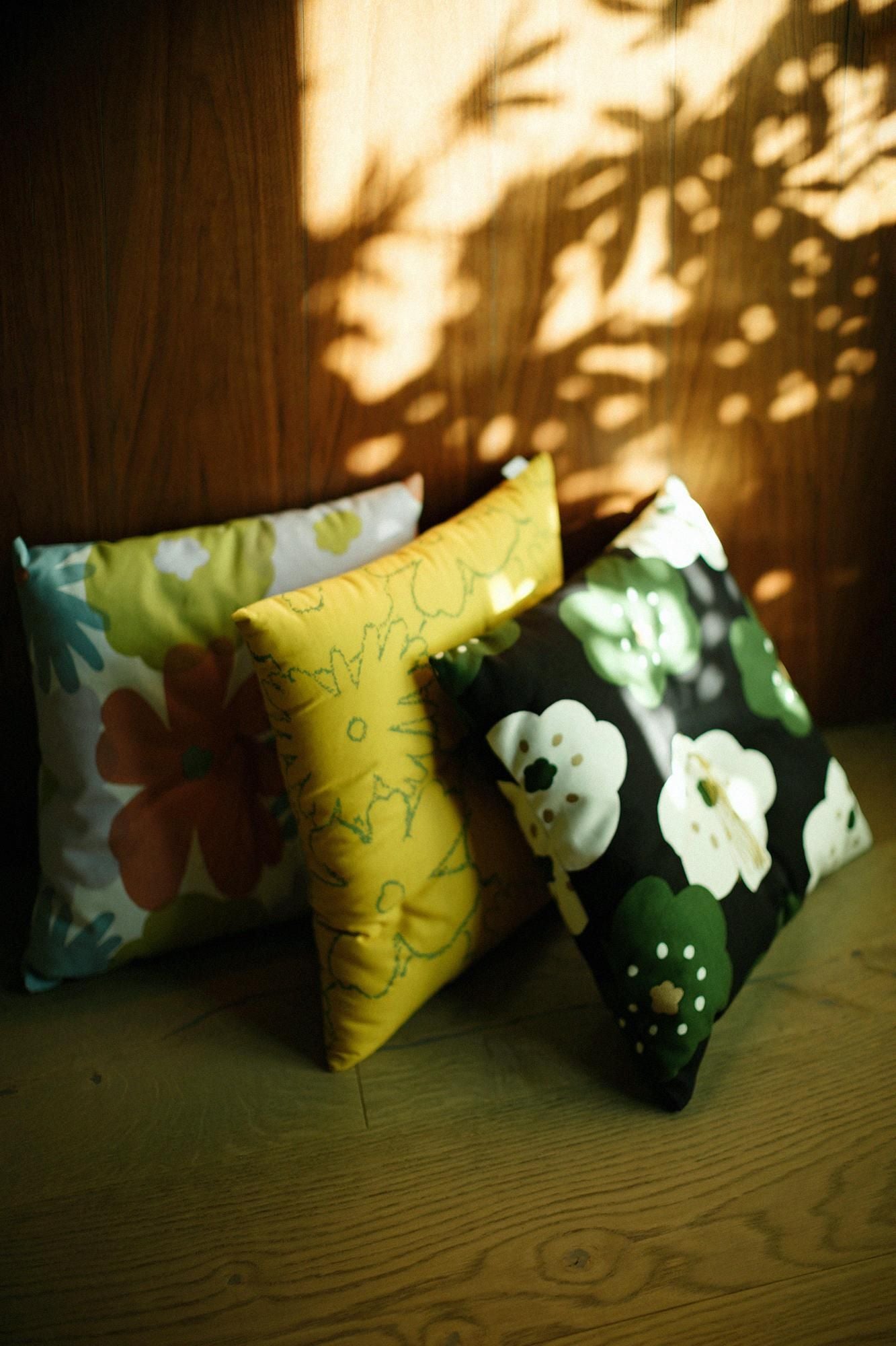 SOU・SOUKyoto Cushion(20th count plain weave)/Oraka Graffiti【※Delivery in 3 weeks】