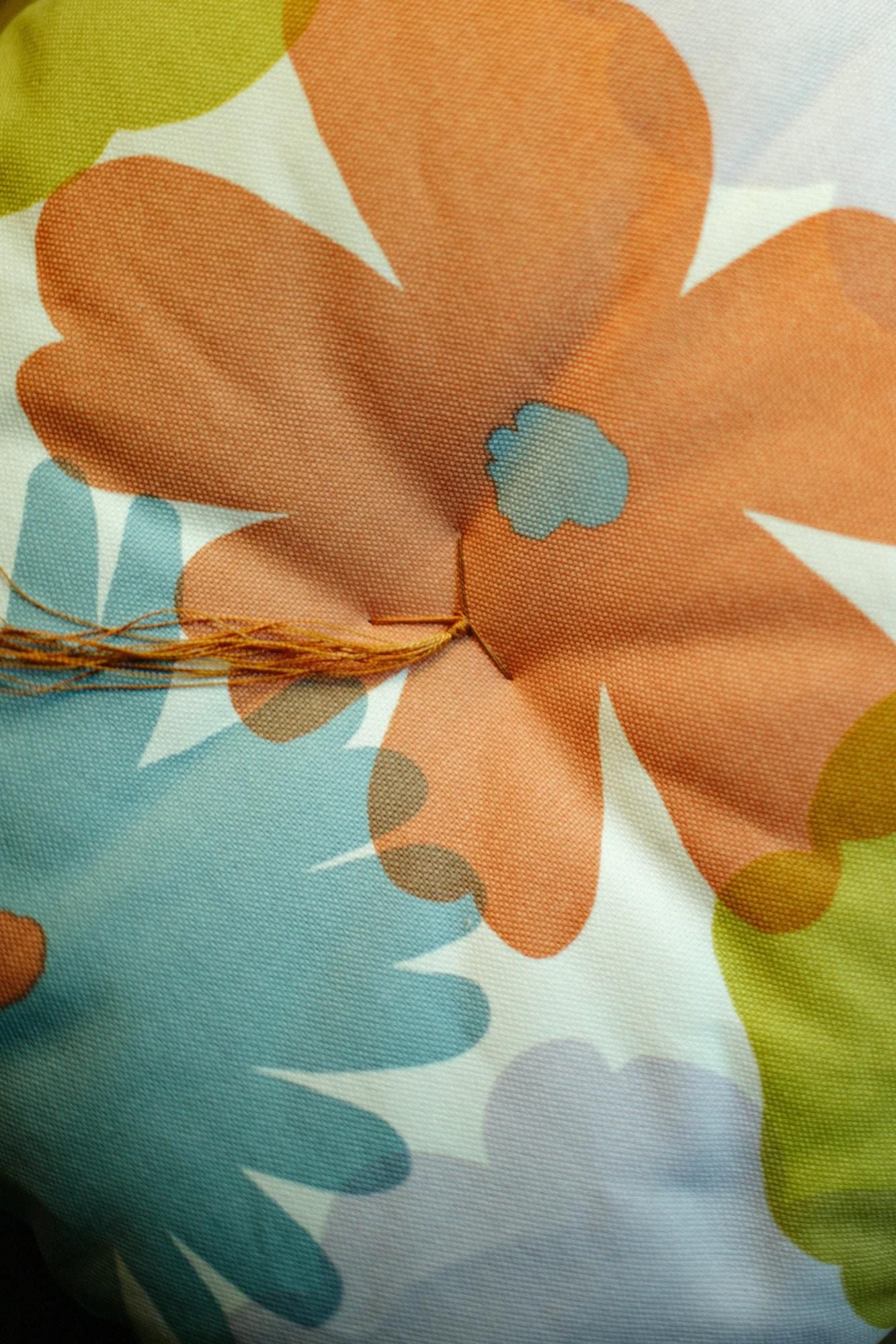 SOU・SOUKyoto Cushion（No.8 Canvas）／Oraka Multicolored Middle Koharu(KohaWear）【※DeliveryApproximately 3 weeks]