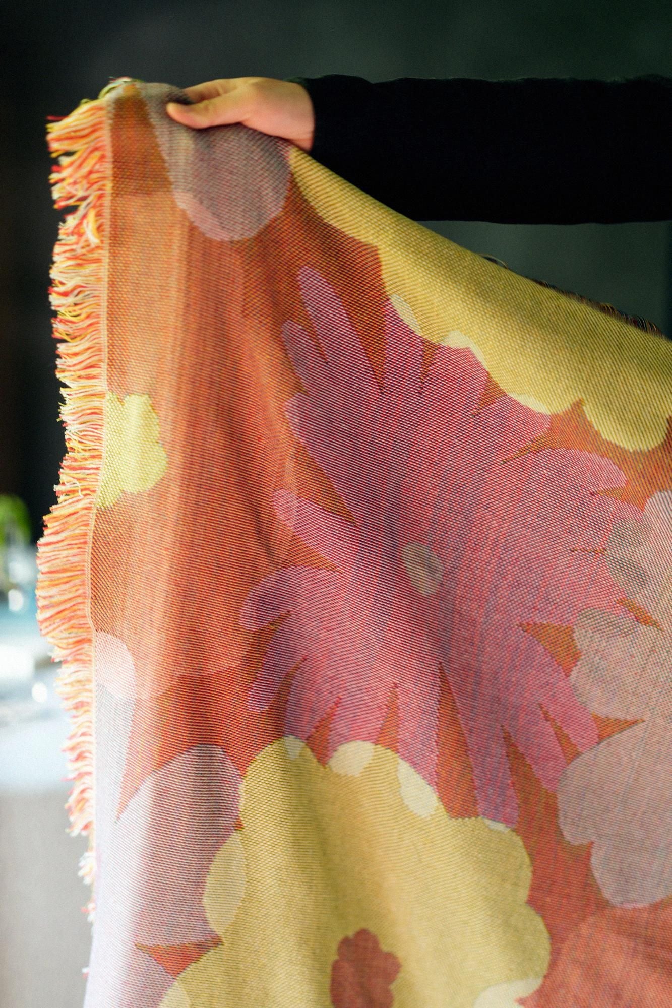 SOU・SOU × eslite bookstore Picnic Blanket / Oraka Tropical