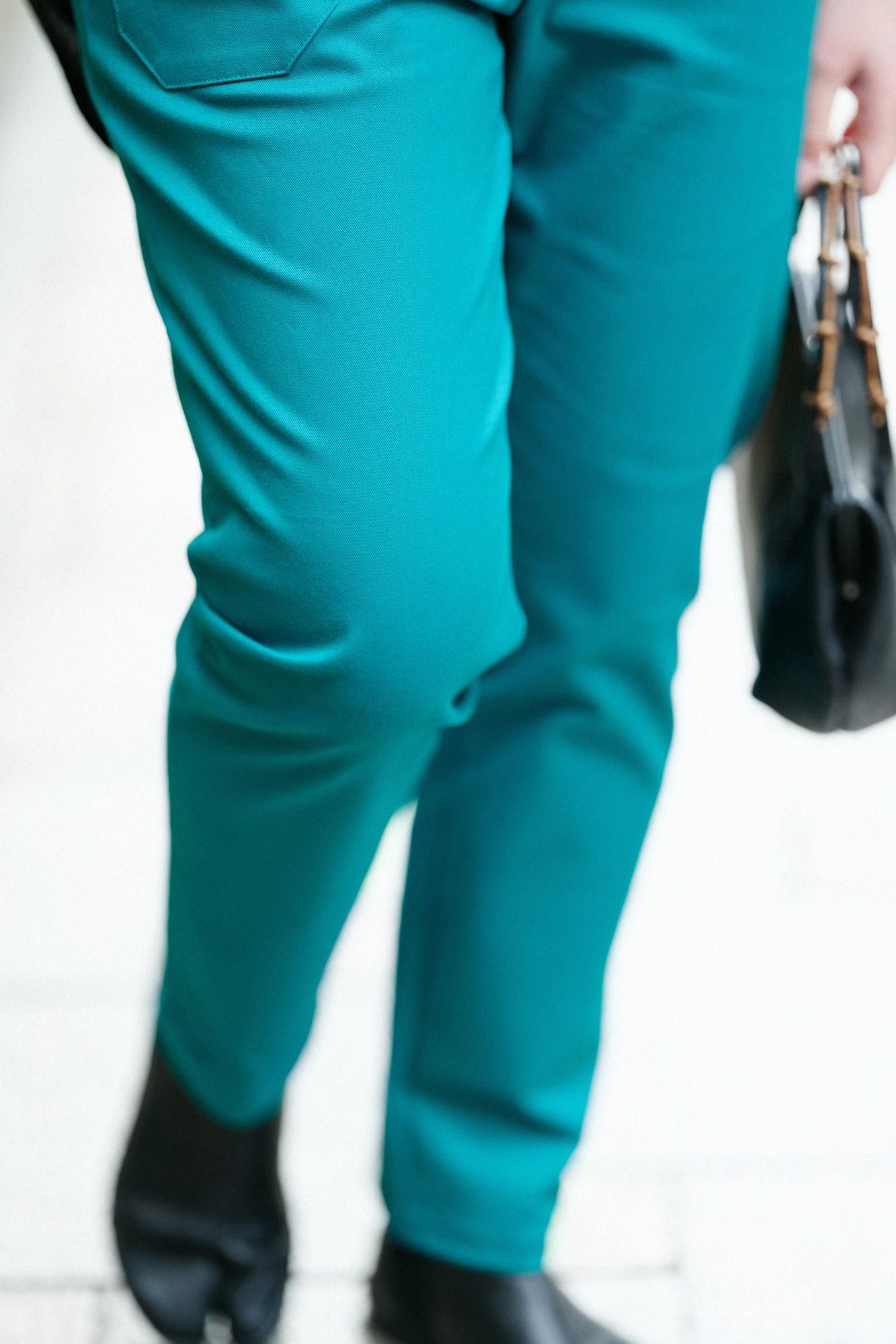 [มีเฉพาะเน็ต] ชินผ้าทอลายทแยงบางเล็กน้อยบางสีเขียวนกยูง (สีเขียวนกยูง)