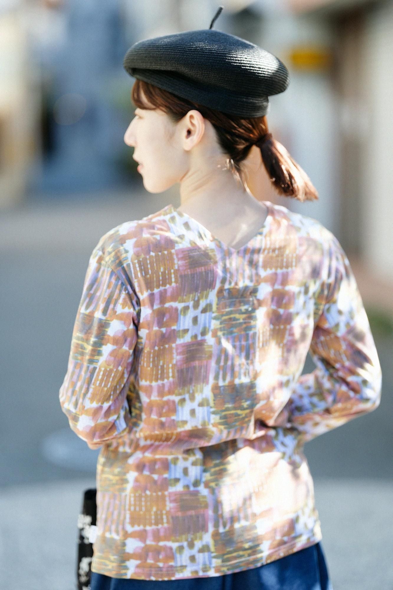 未拧紧的衣领，3/4长/kagero