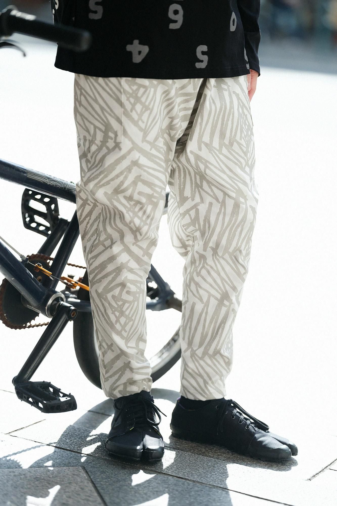 彈性斜紋織BIKE 修腿馬術褲／鋸齒狀 象牙色