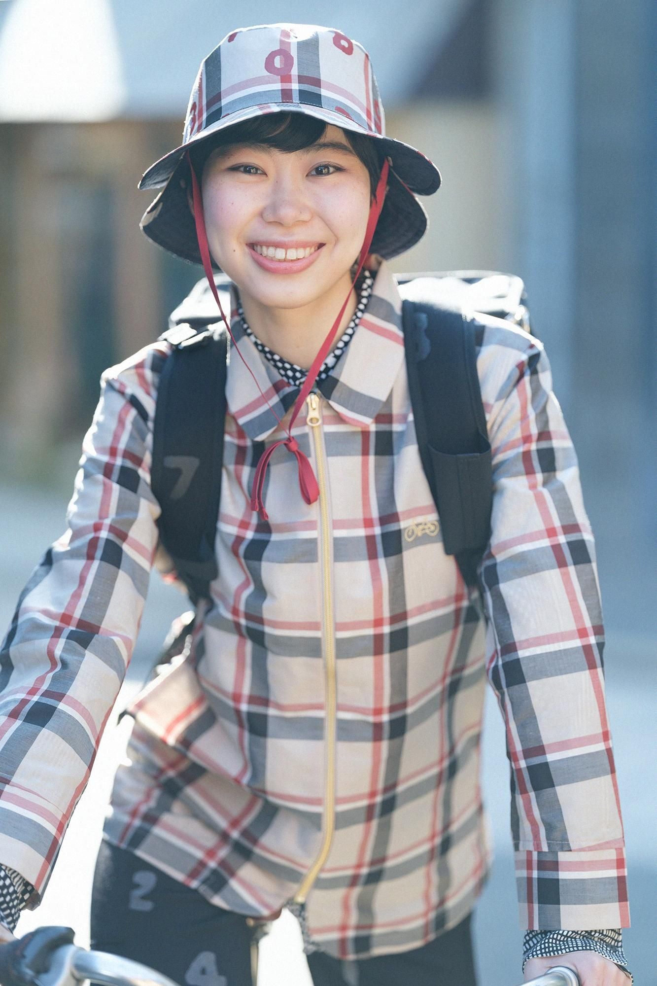 苧麻尼龍有領ZIP UP外套／象牙白格紋