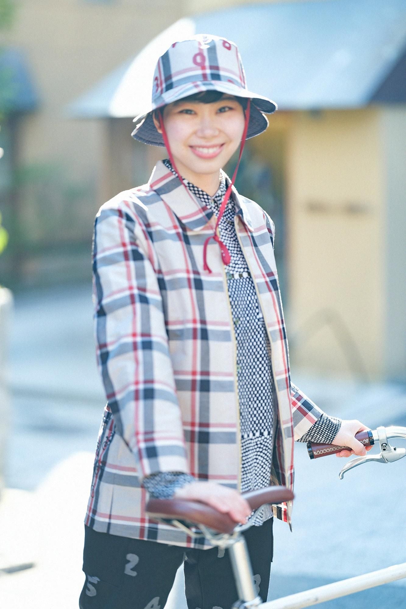 苧麻尼龍有領ZIP UP外套／象牙白格紋