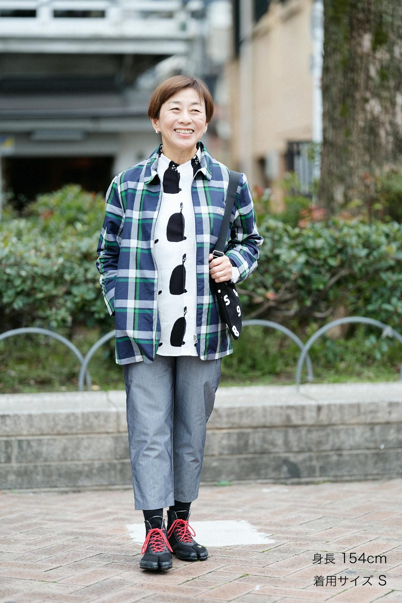 ZIP UP苧麻尼龍衣領/海軍藍格紋