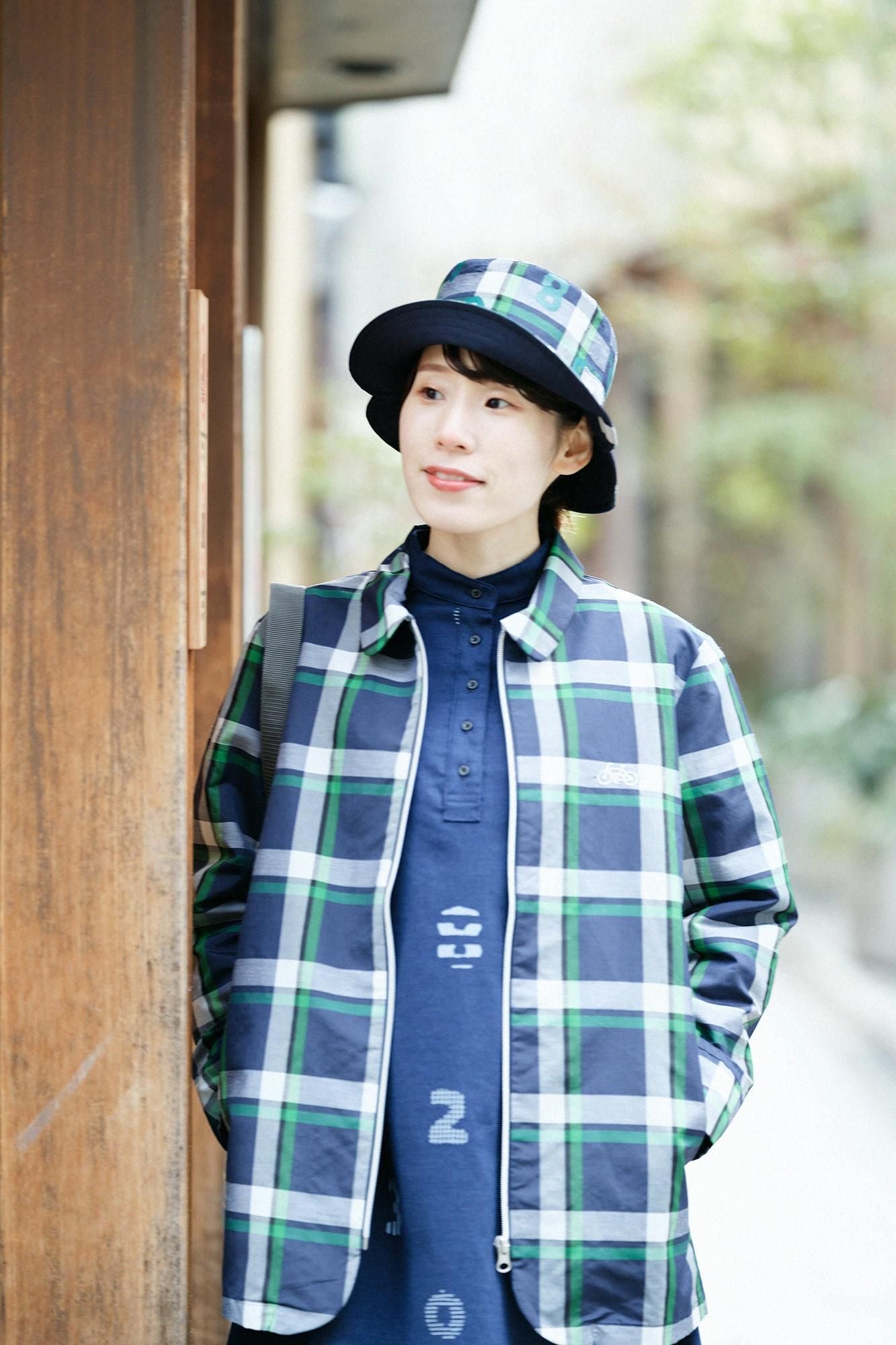 ZIP UP苧麻尼龍衣領/海軍藍格紋