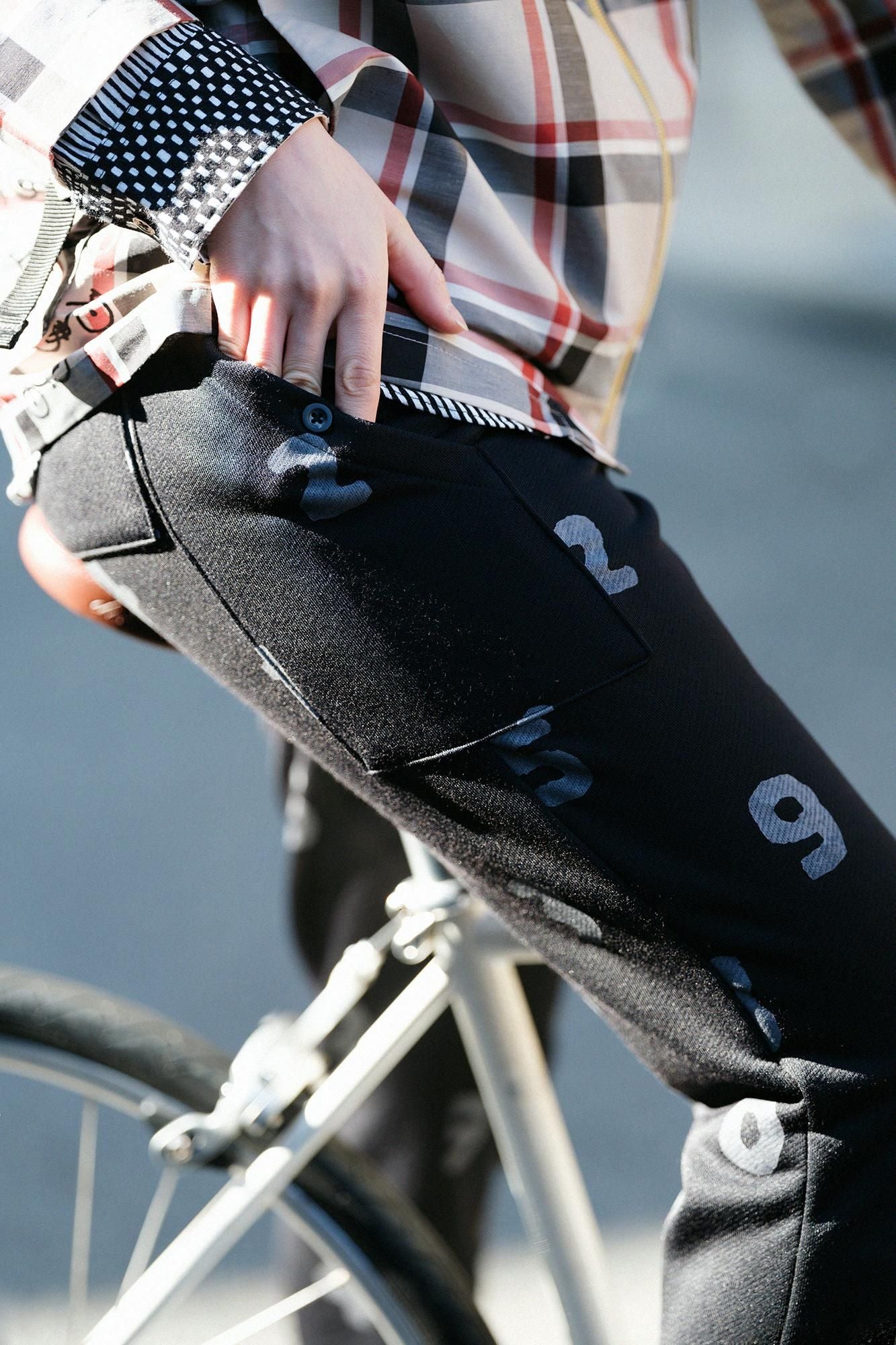 內抓毛BIKE長褲/ SO-SU-U十數黑色