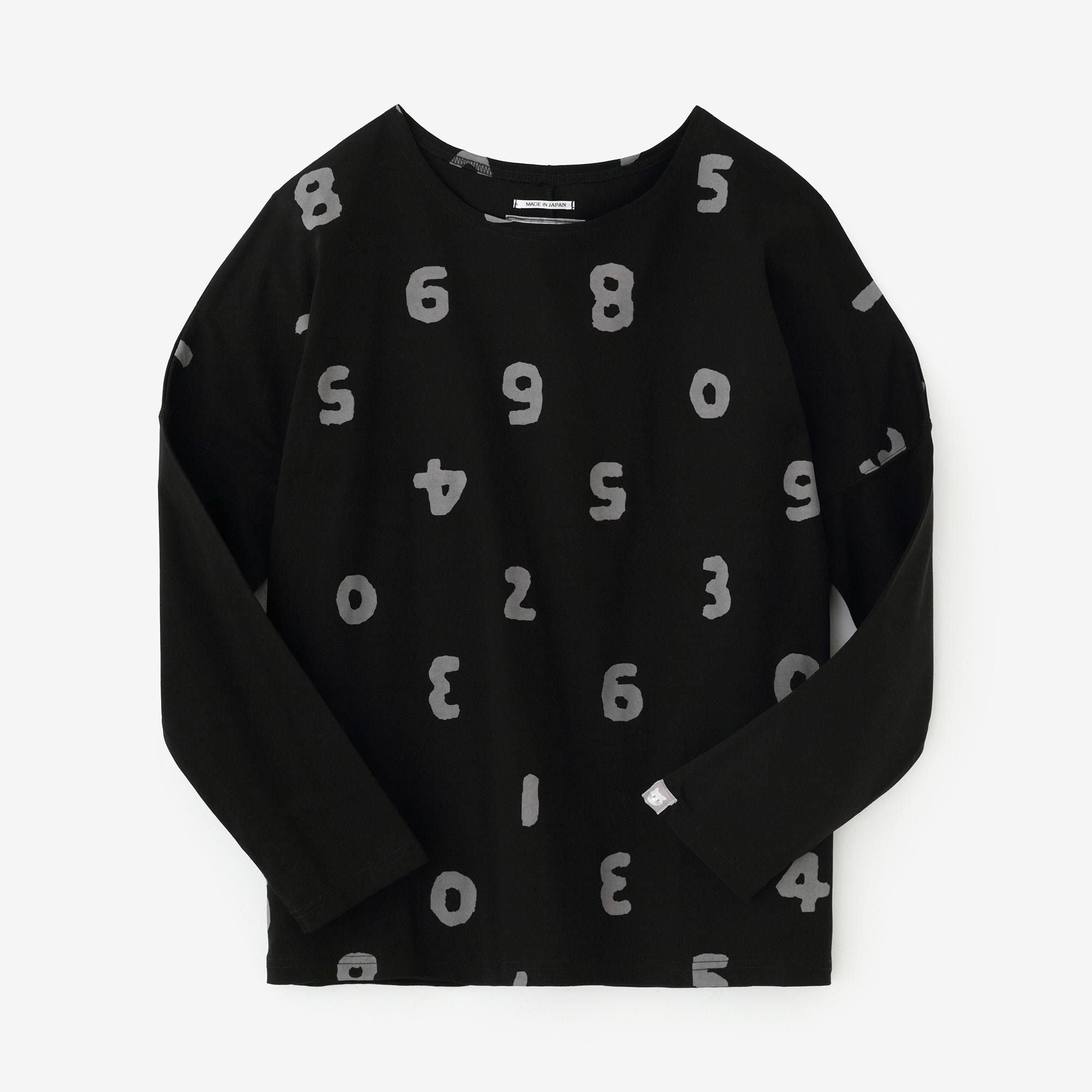 両面編（りょうめんあみ） 型ぬき長袖Tシャツ／SO-SU-U上下（しょうか） 濡羽色（ぬればいろ）