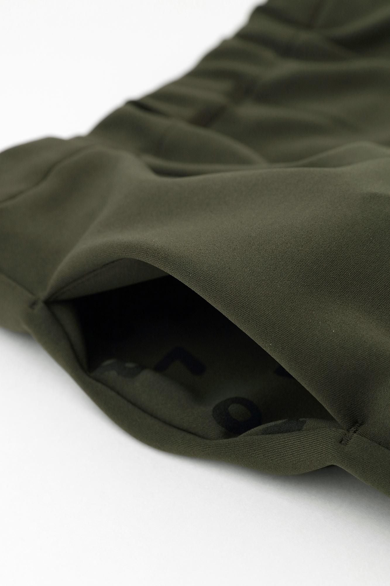 Enger Rock/Rikancha aus 2-Wege-Stretch-Kartonstrick