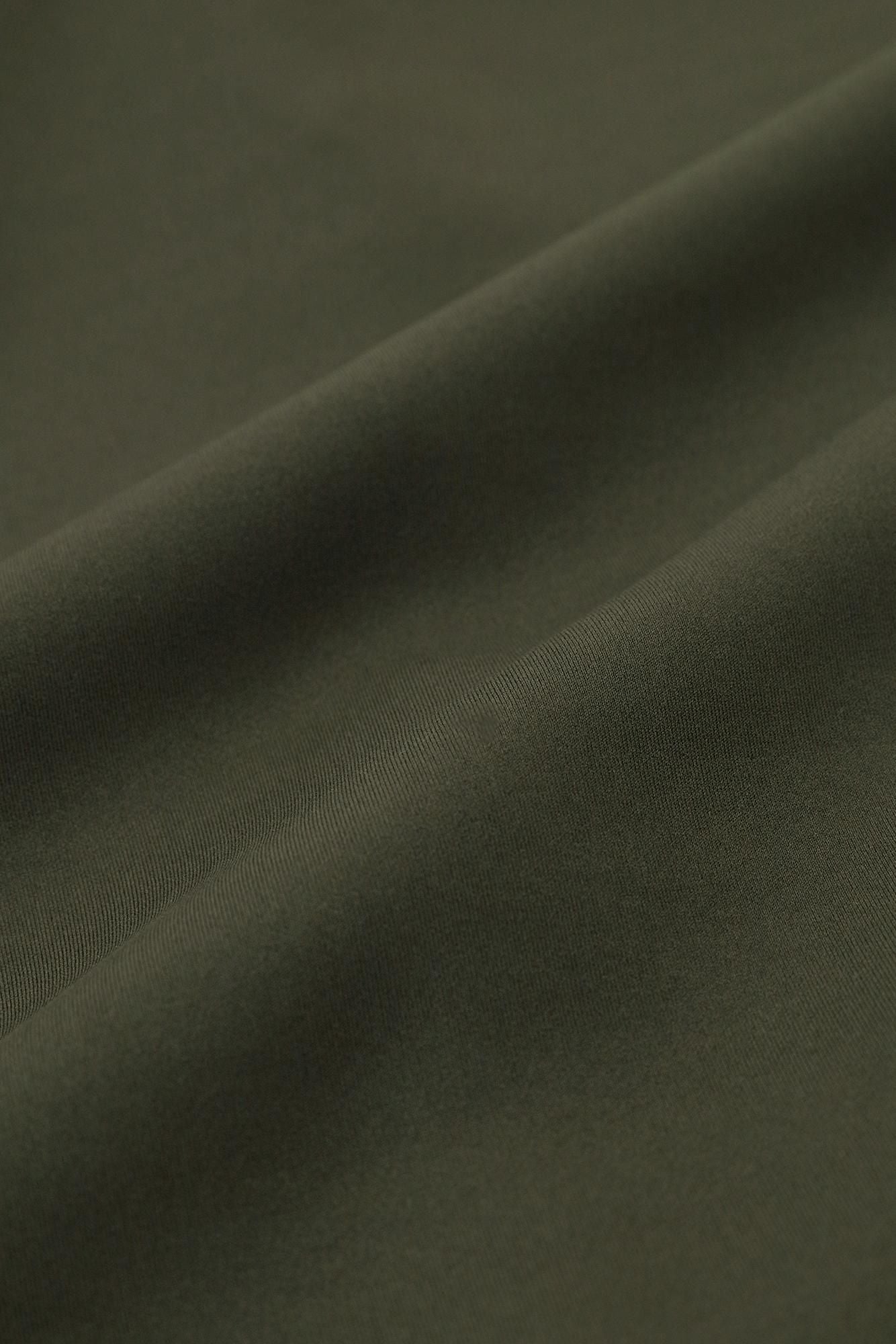 Enger Rock/Rikancha aus 2-Wege-Stretch-Kartonstrick