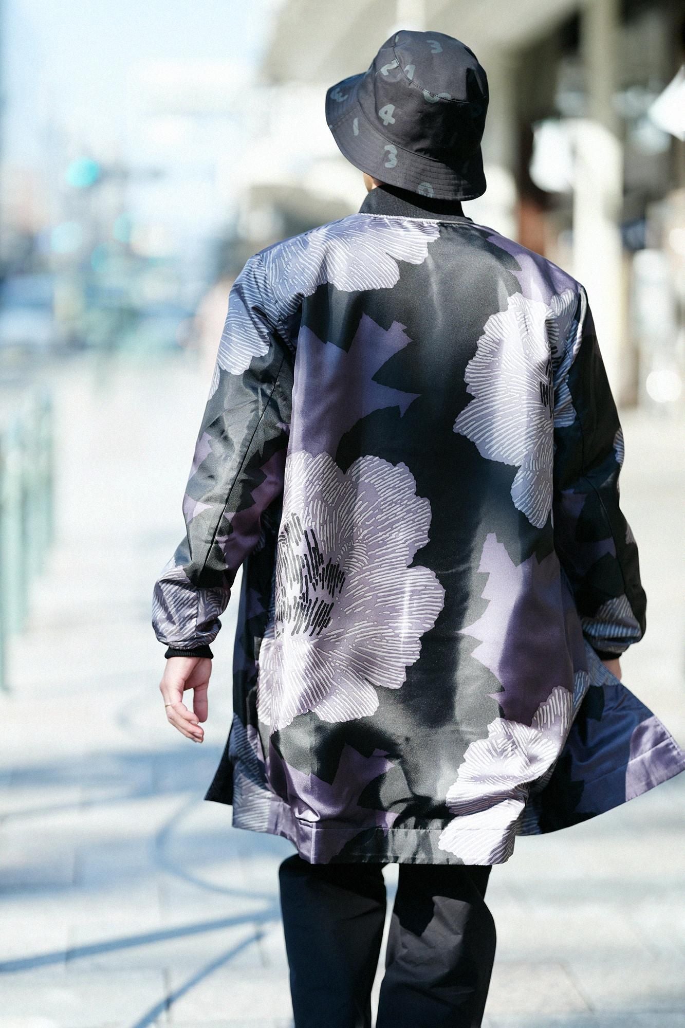 [Nur im Internet verfügbar] 60 Twin Gabardine Wendeblouson/Wet Color x Pfingstrosen