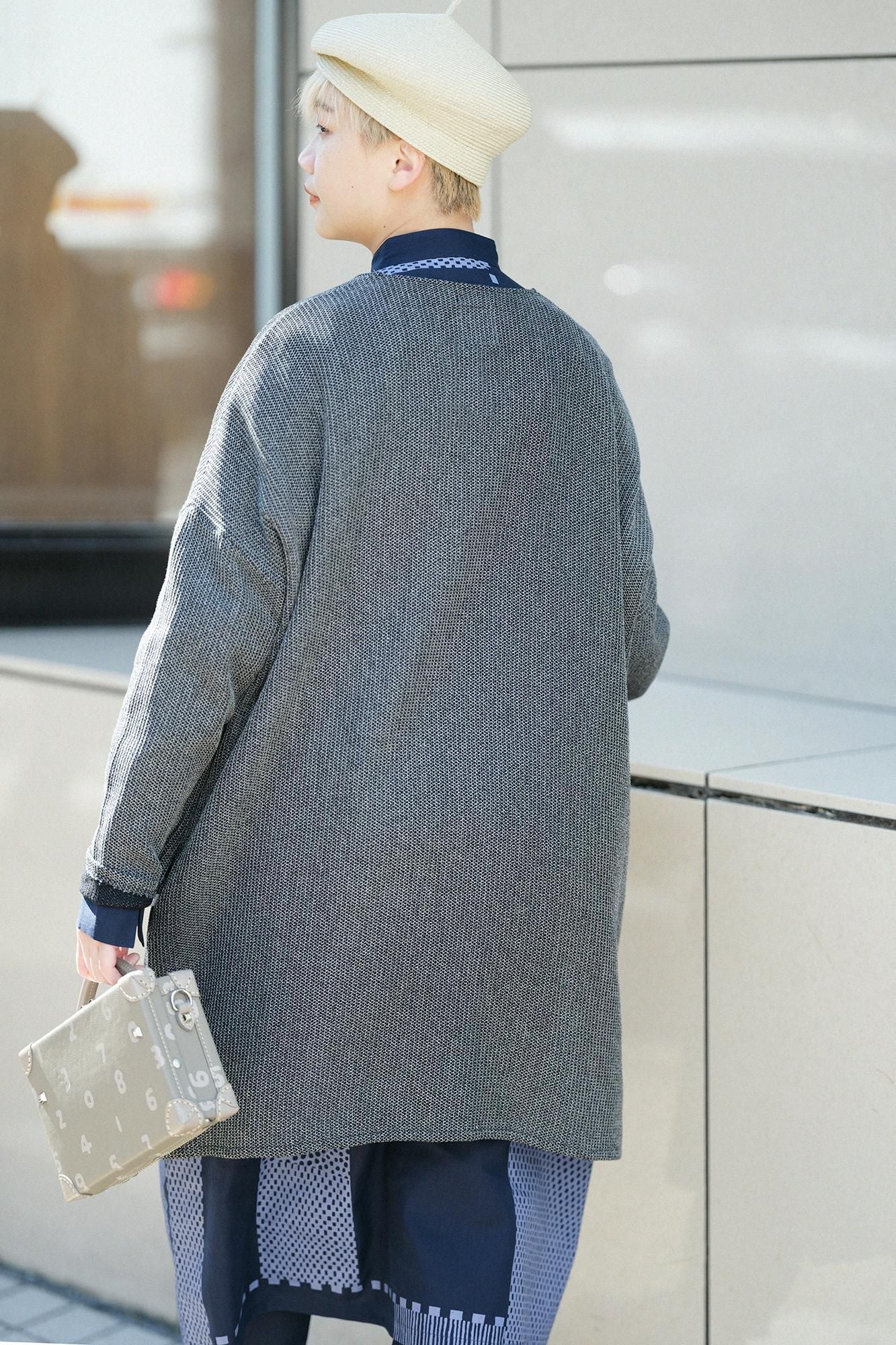 拉舍爾經編V領 輕型外套/深灰色