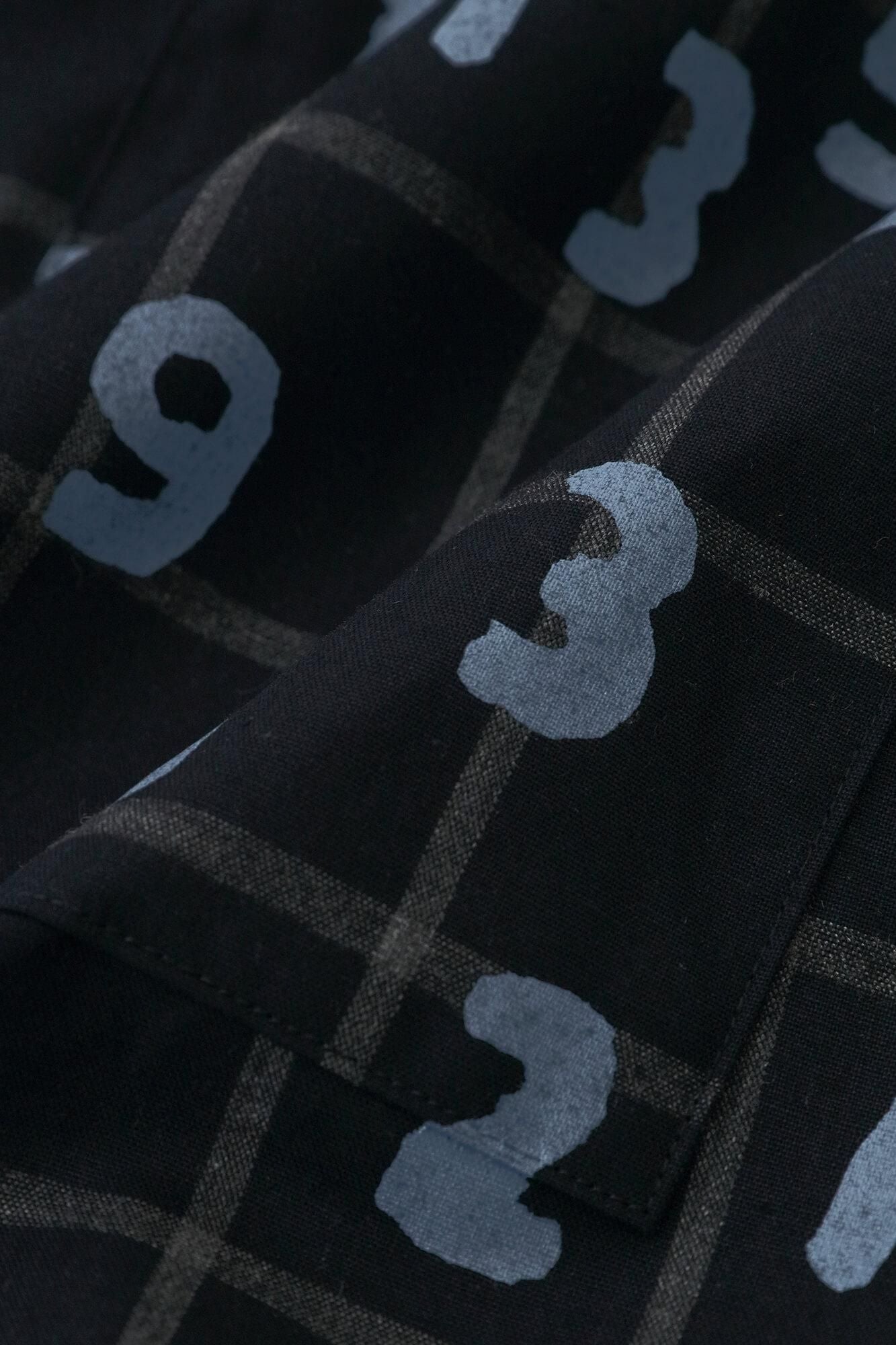 高密度防絨布 休閒窄管長褲／暗藍色格紋