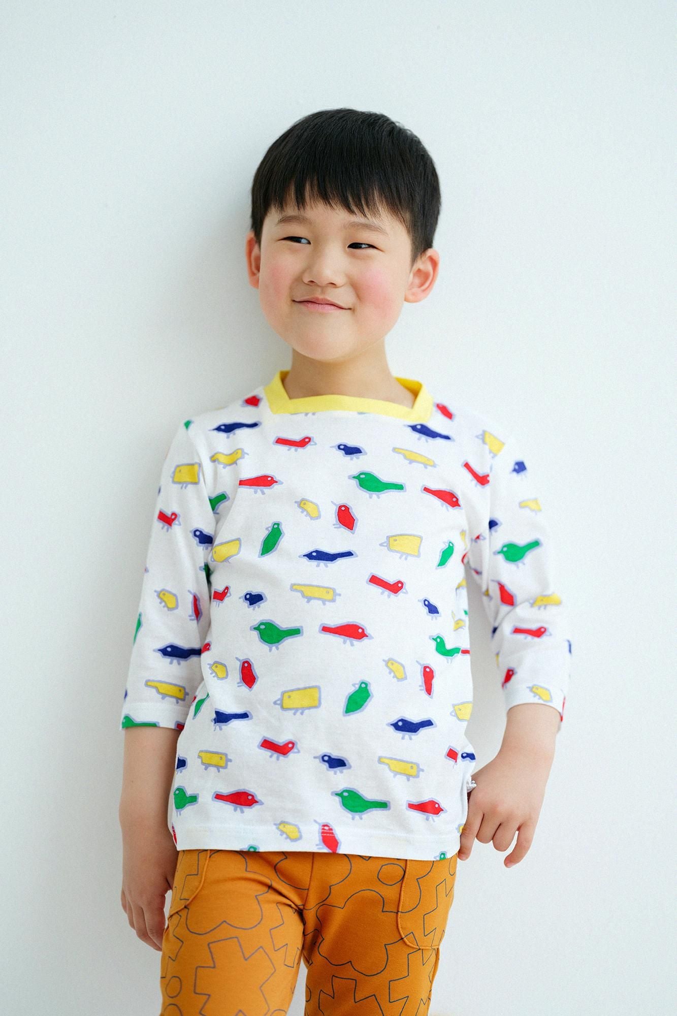 ●方領上衣七分袖／彩色小鳥