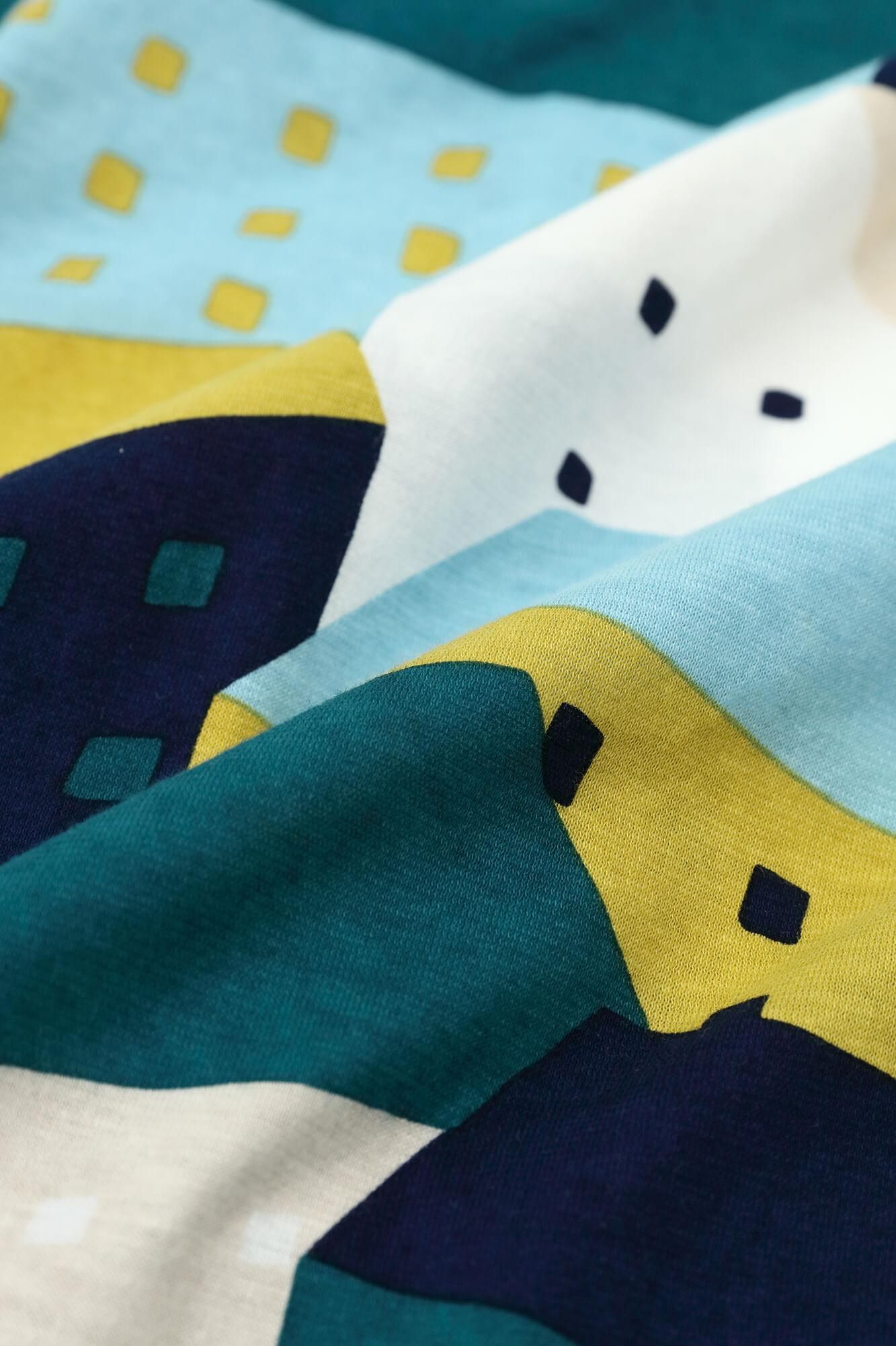 ●圓弧袖貫頭衣／北之國 月明