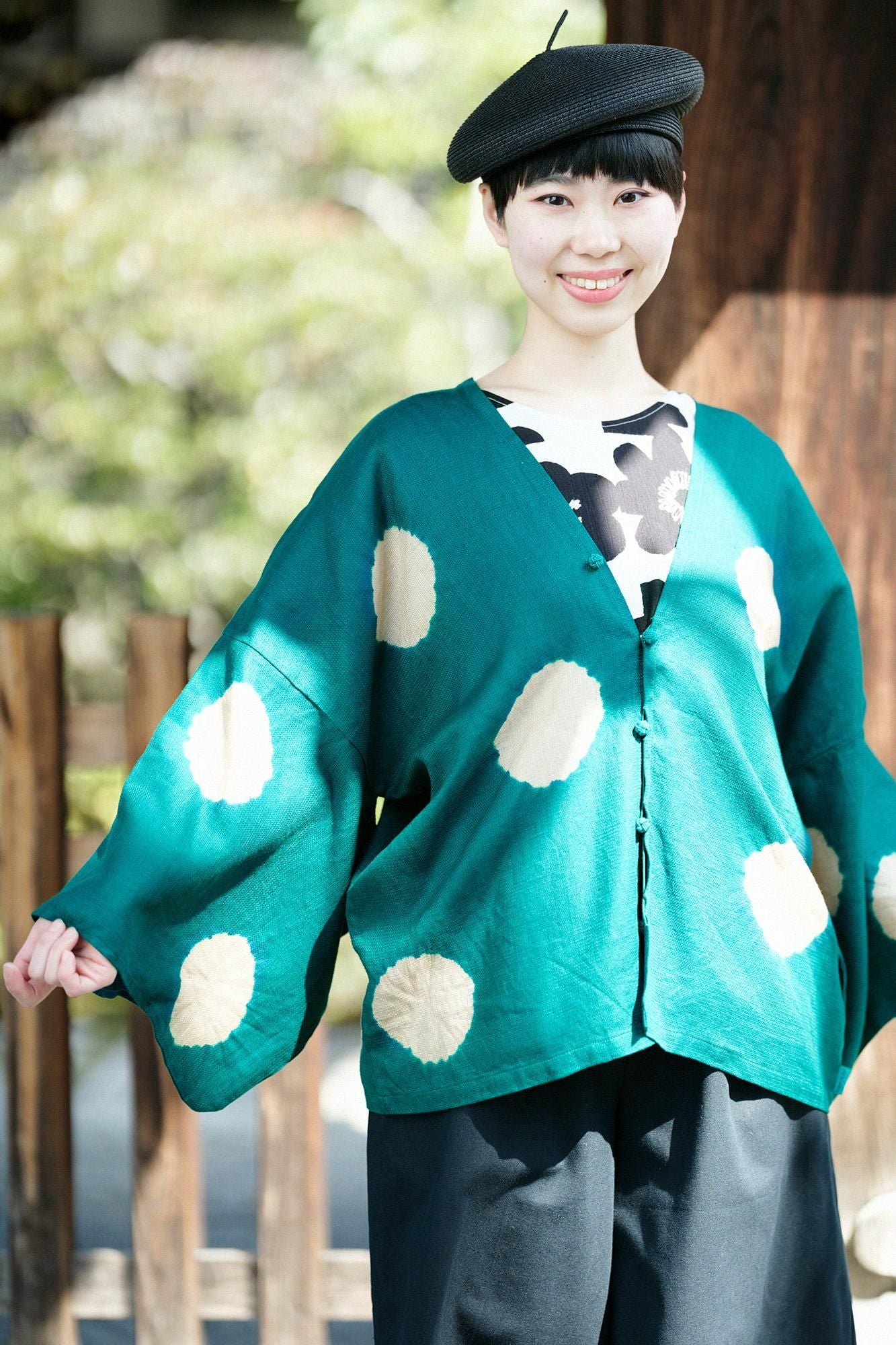 近清絞り 麻 はつき／水玉大（みずたまだい） 常磐緑（ときわみどり）