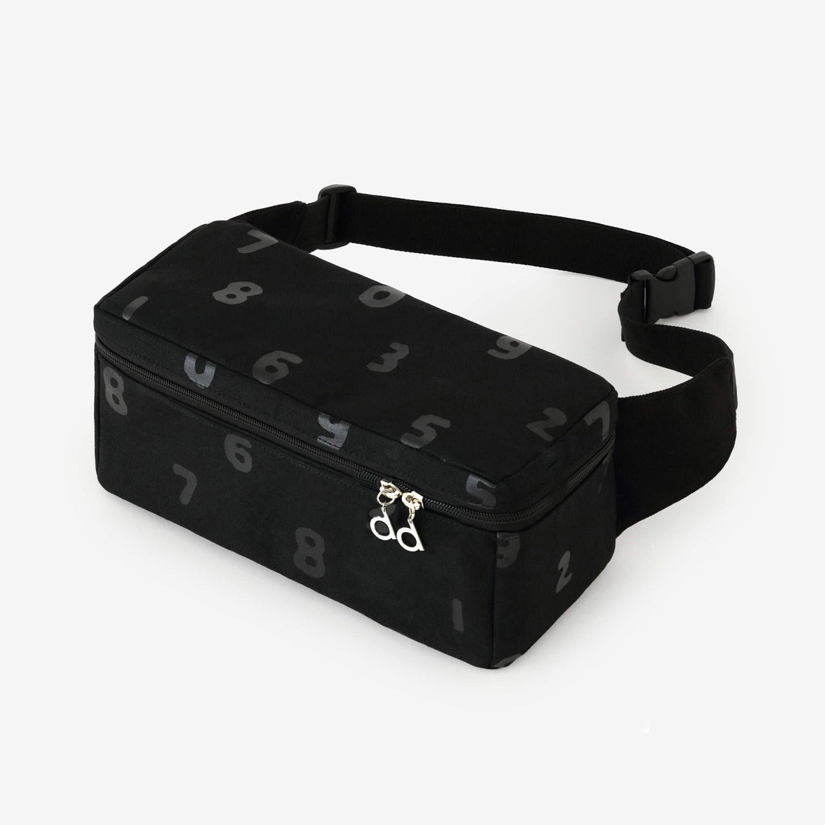 BOX ボディバッグ 5.2／SO-SU-U 濡羽色（ぬればいろ）×濡羽色