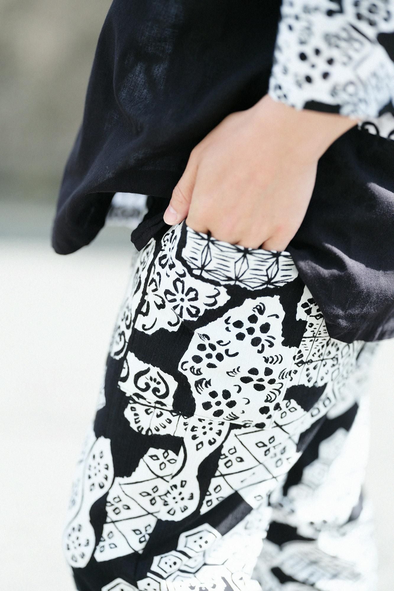 Chizimi Cotton 20/20 Skinny Pants／The Tale of Genji