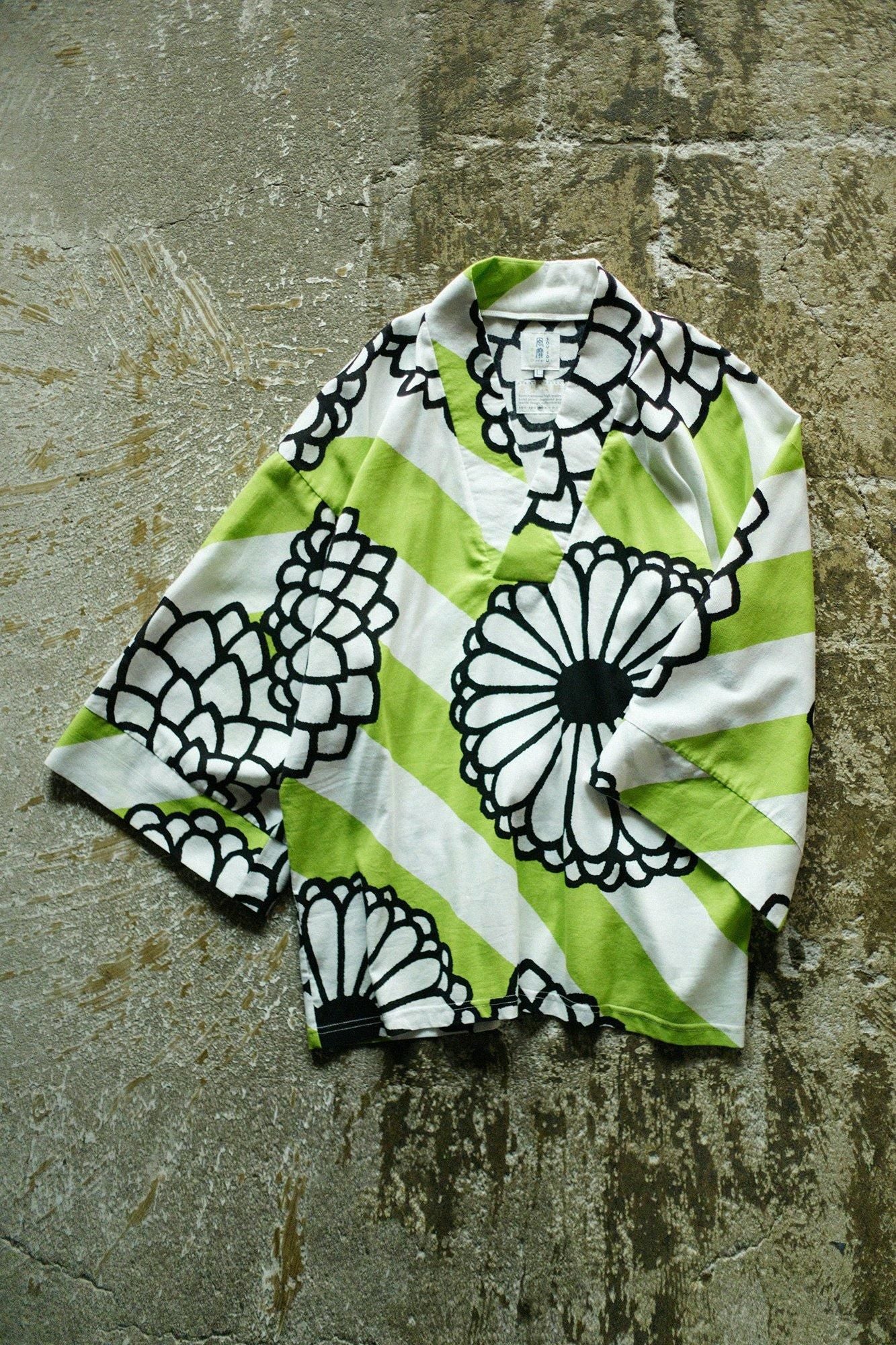 Chizimi Cotton 40/40 Fubi Kimono Top / Round Chrysanthemum