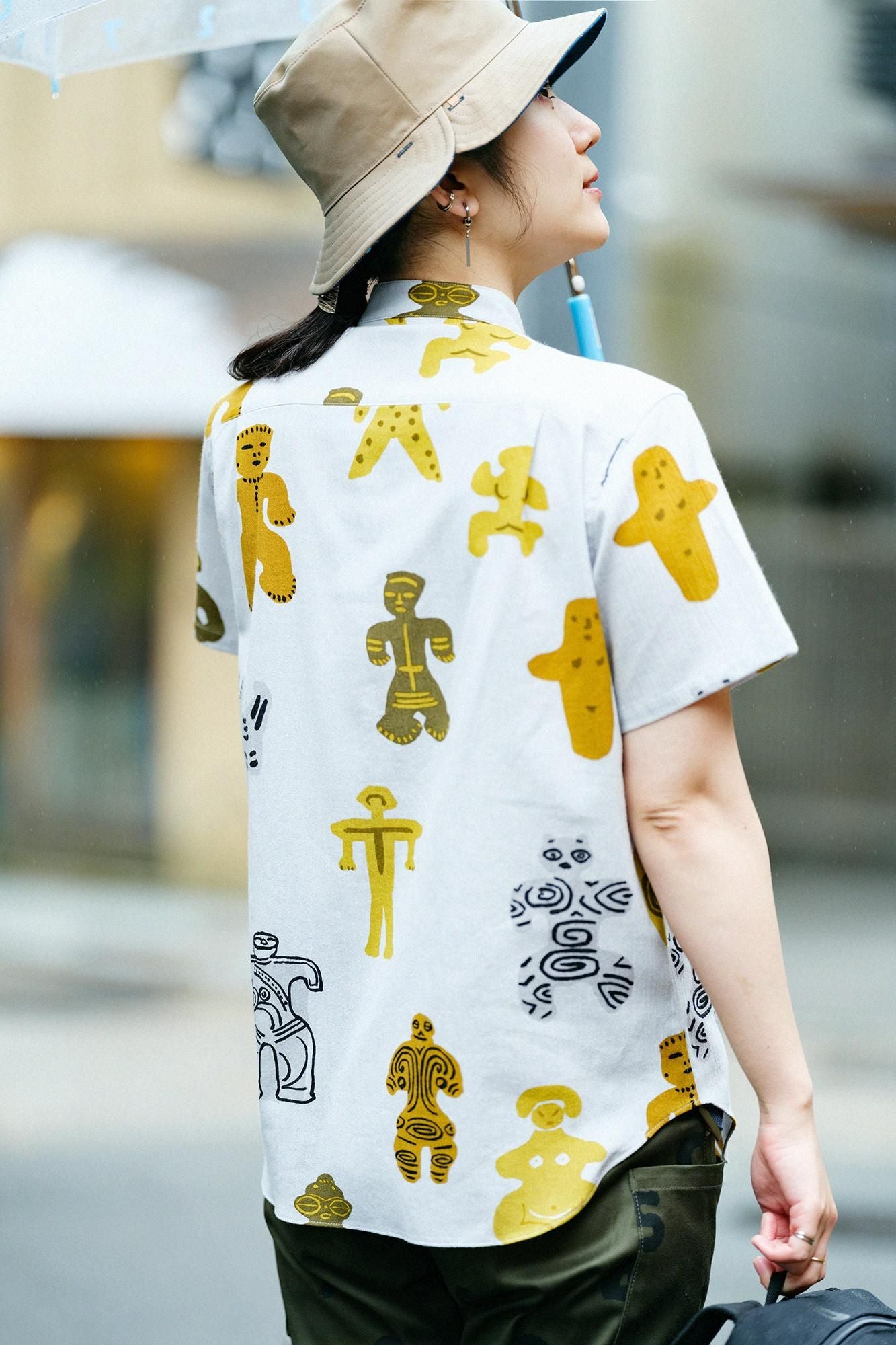 Chizimi Cotton 20/20 Stand Collar Short Sleeve Shirt / Clay Figure