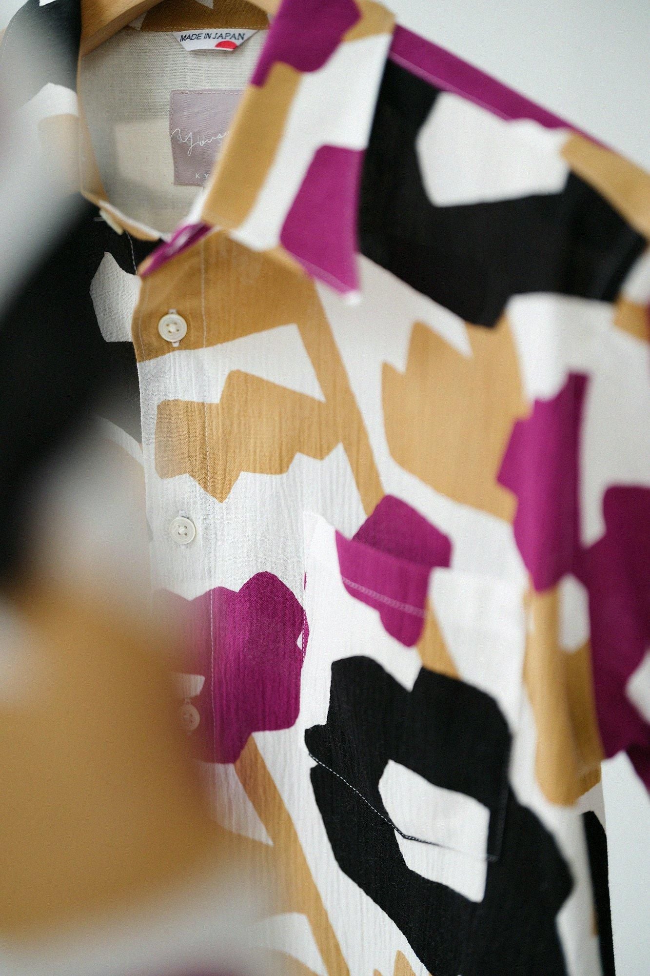 【net限定40%OFF】高島縮 20/20 半袖シャツ／笑み（えみ）