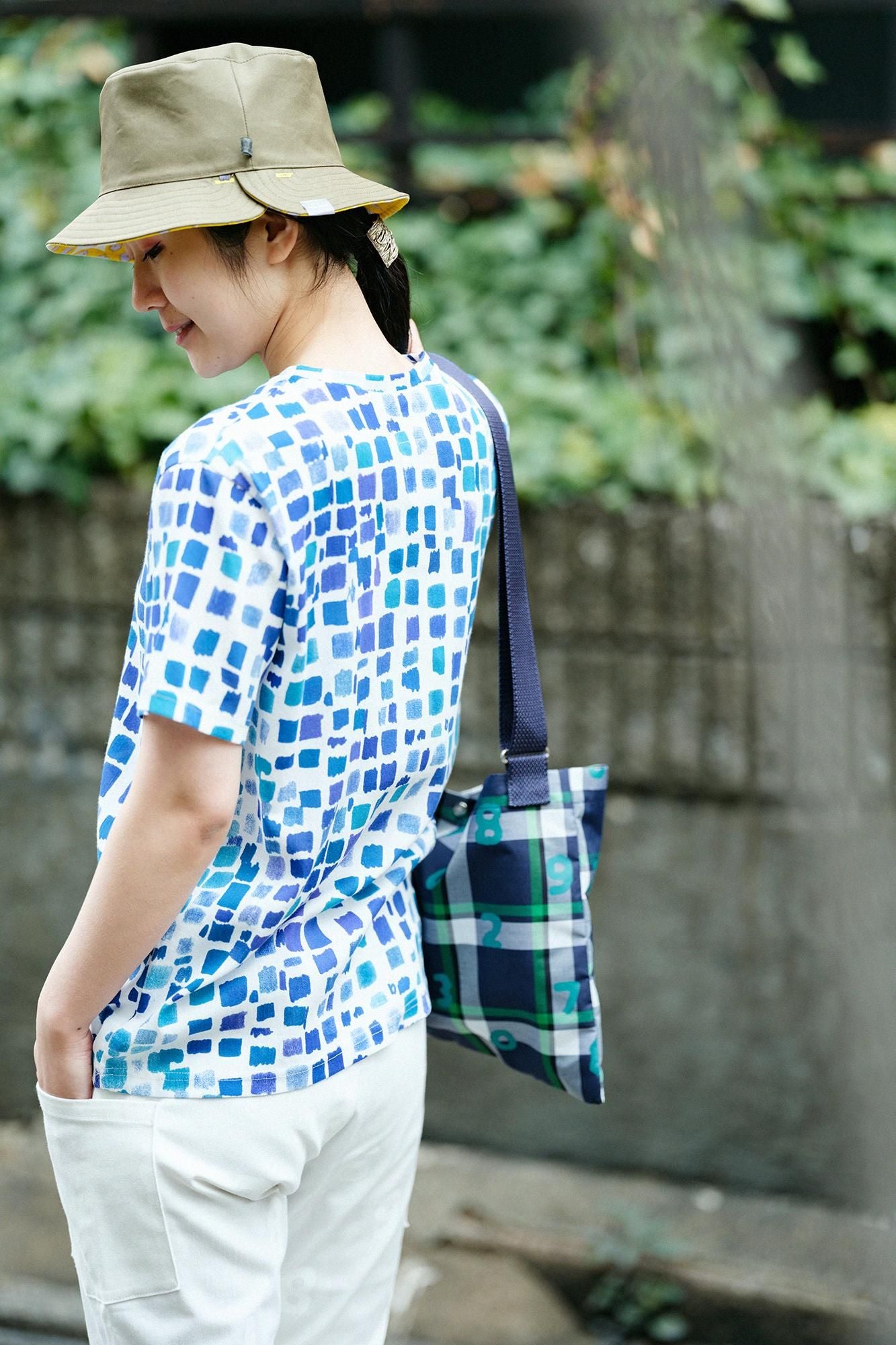 高島縮 40/40 半袖Tシャツ／絵具皿（えのぐざら） 水辺色（みず