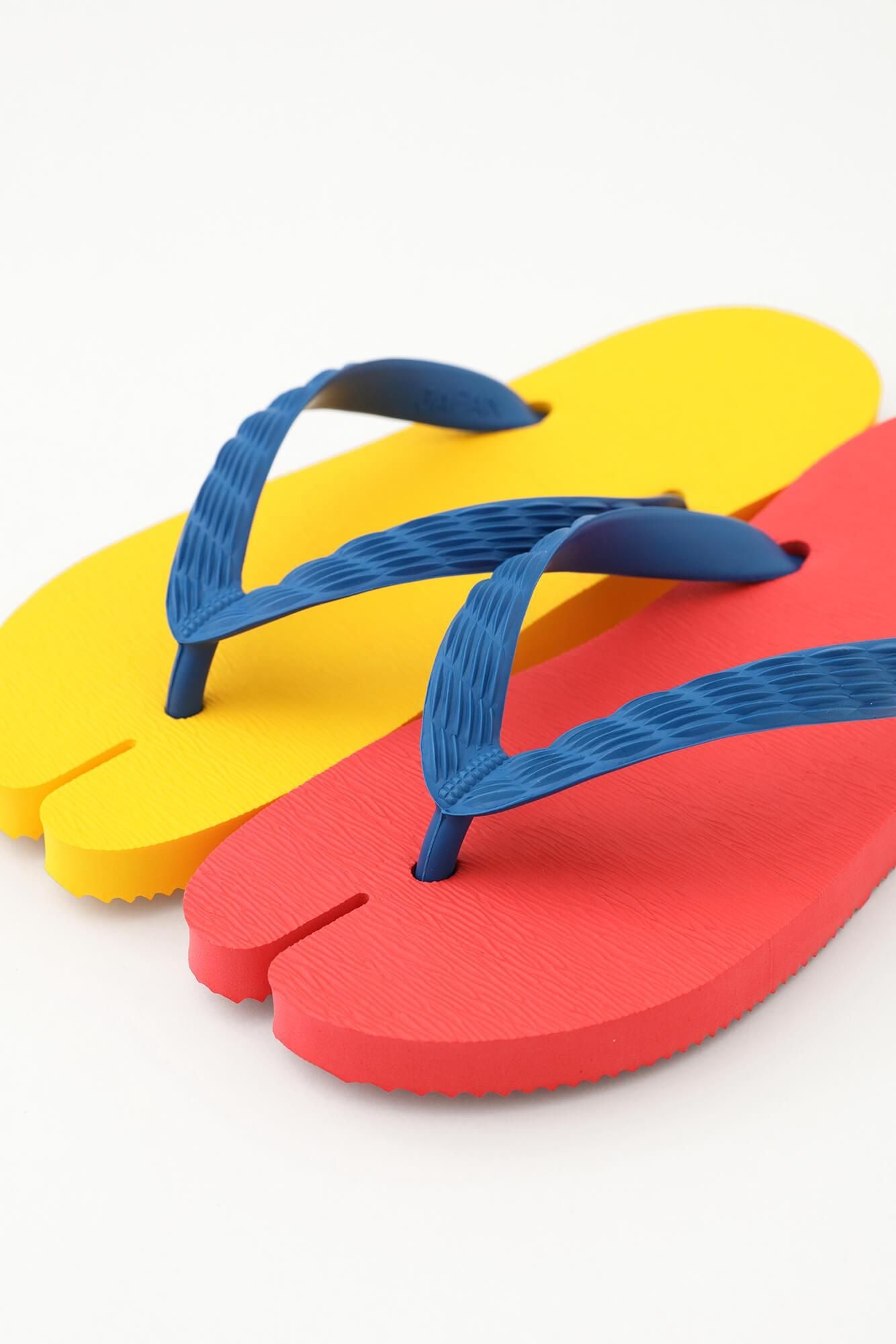 千日足袋／京緋色（きょうひいろ）×柑子色（こうじいろ）