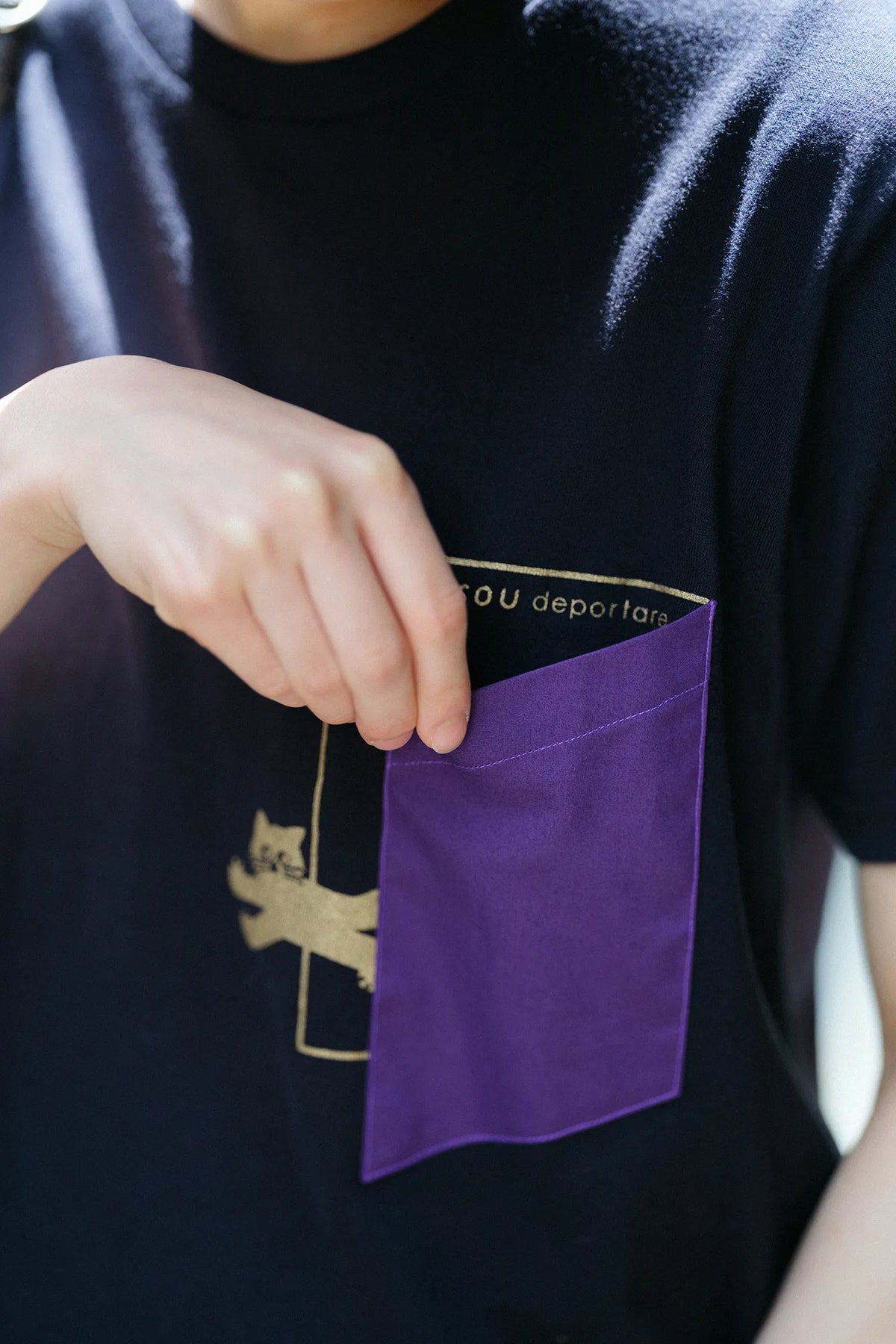 [Expédition prévue vers le 28 avril] T-shirt à manches courtes avec poche d'évasion [5.0]/Marine